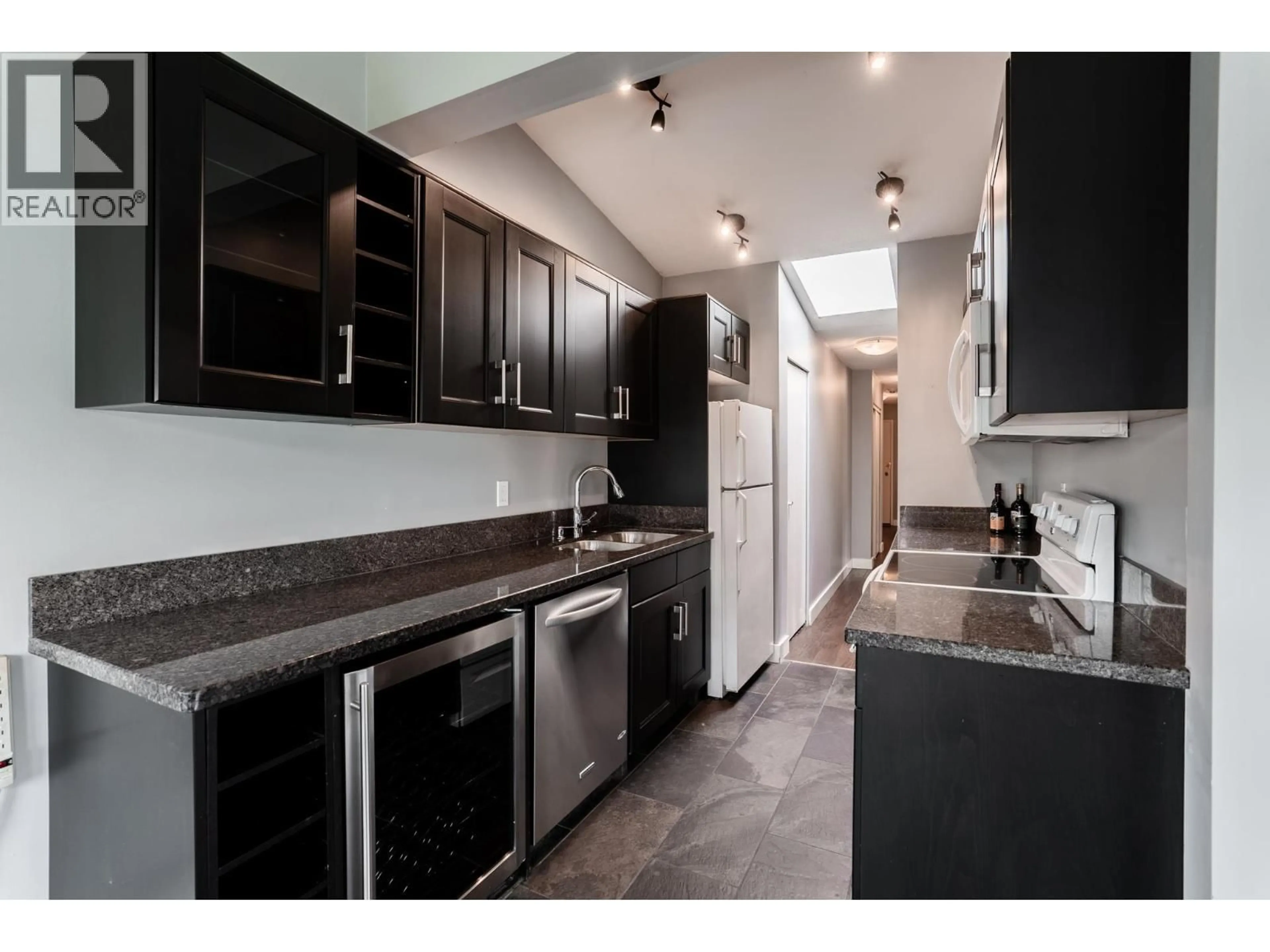 Standard kitchen, ceramic/tile floor for 303 - 2615 LONSDALE AVENUE, North Vancouver British Columbia V7N3H7