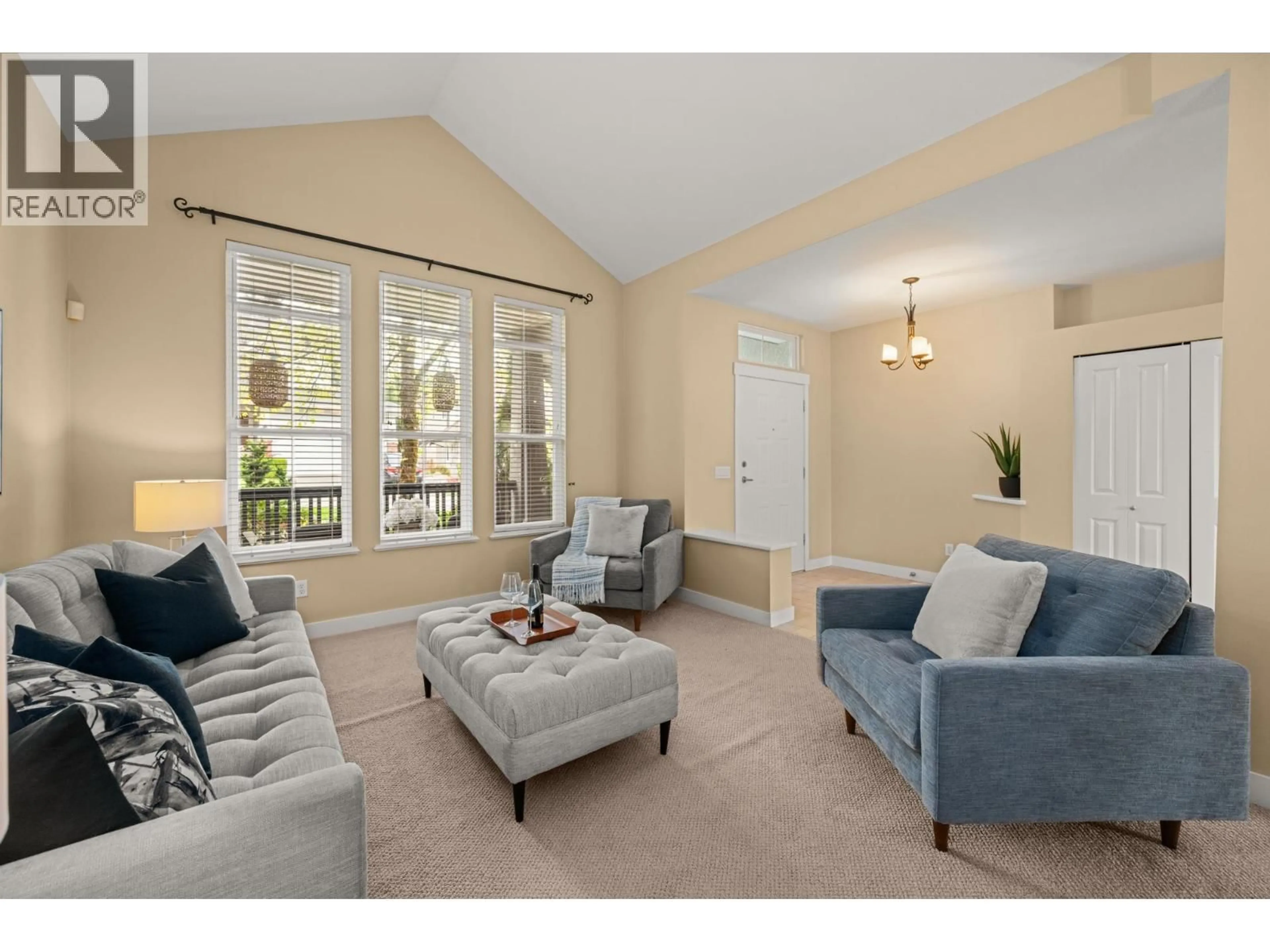 Living room with furniture, unknown for 55 CLIFFWOOD DRIVE, Port Moody British Columbia V3H5J8