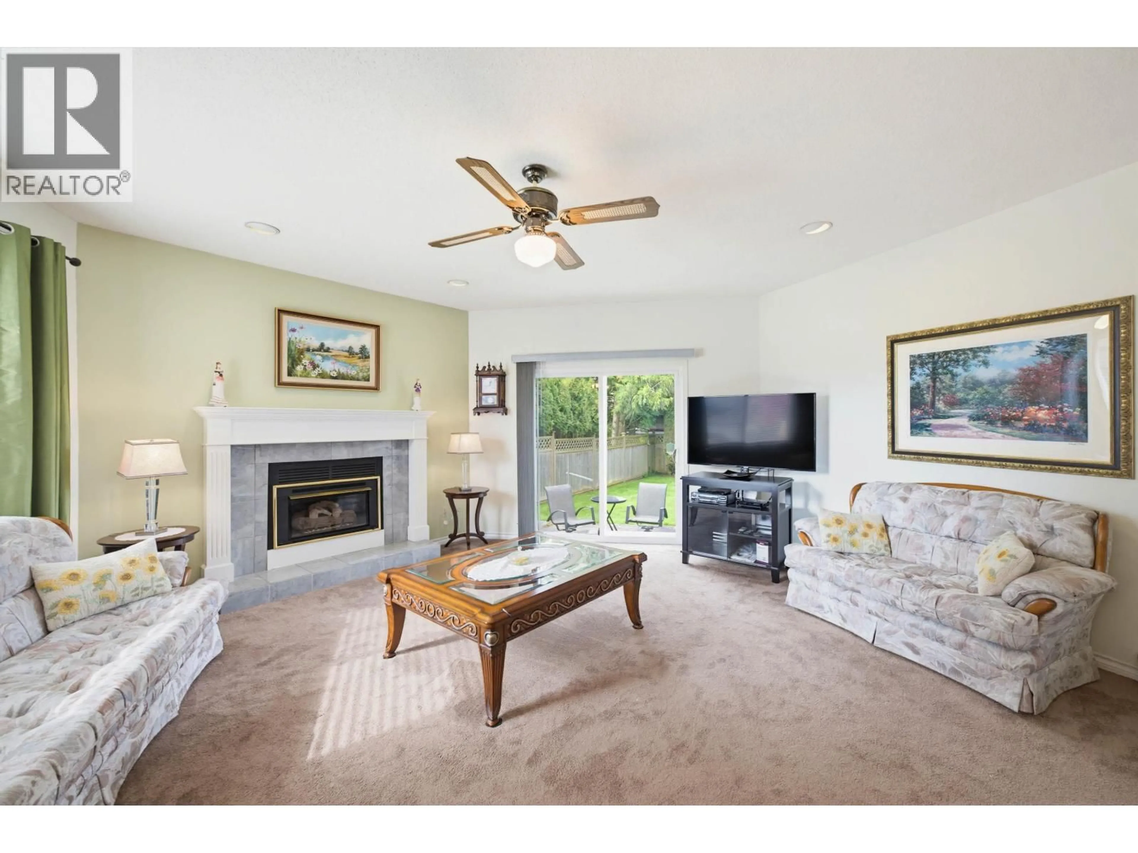 Living room with furniture, unknown for 4593 65A STREET, Delta British Columbia V4K4Y7