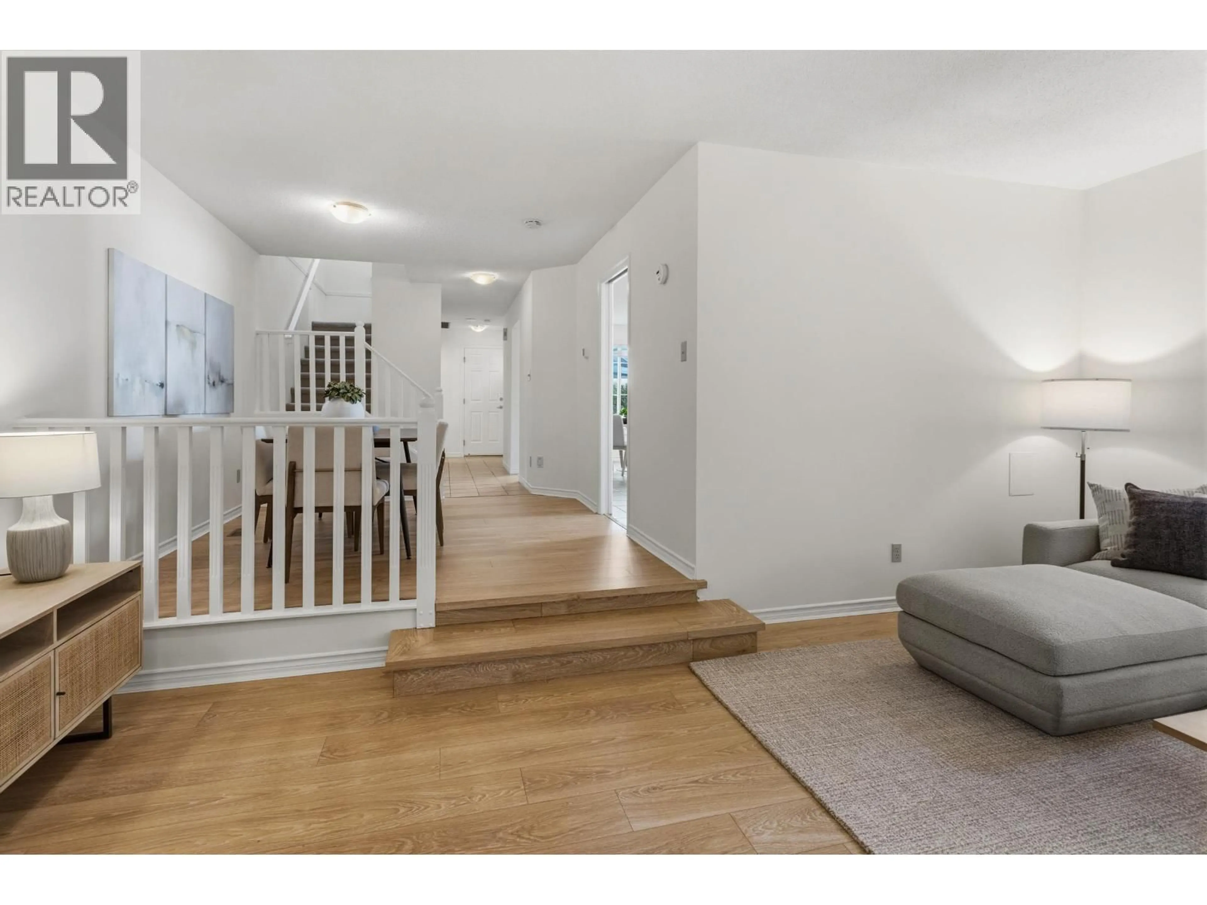 Unknown for 10 - 3939 INDIAN RIVER DRIVE, North Vancouver British Columbia V7G2P5