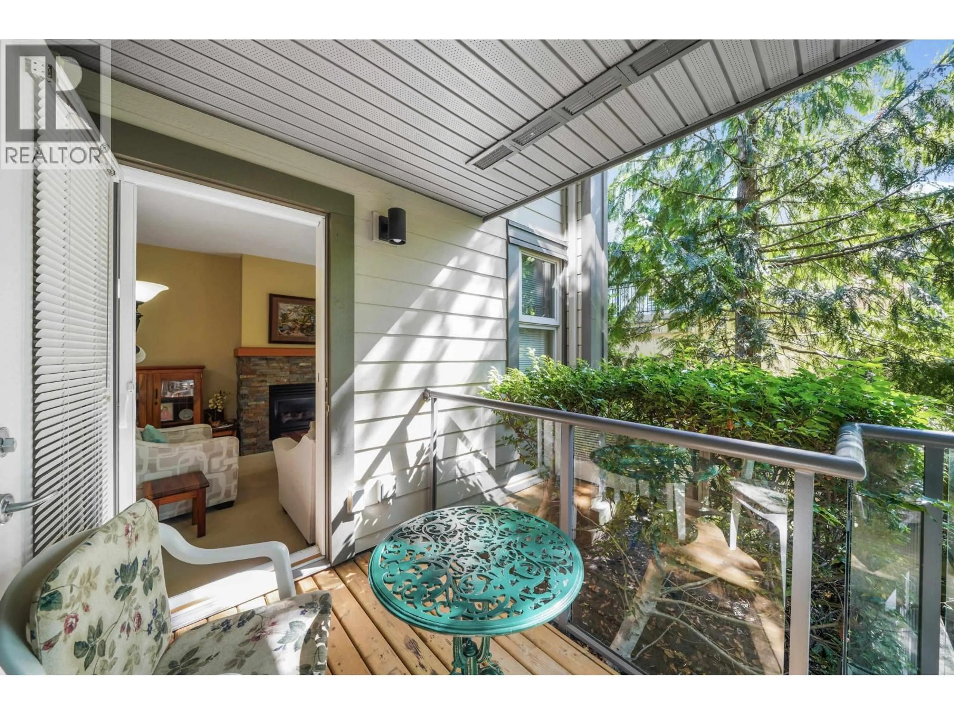 Patio, water/lake/river/ocean view for 208 - 188 29 STREET, North Vancouver British Columbia V7N0A2