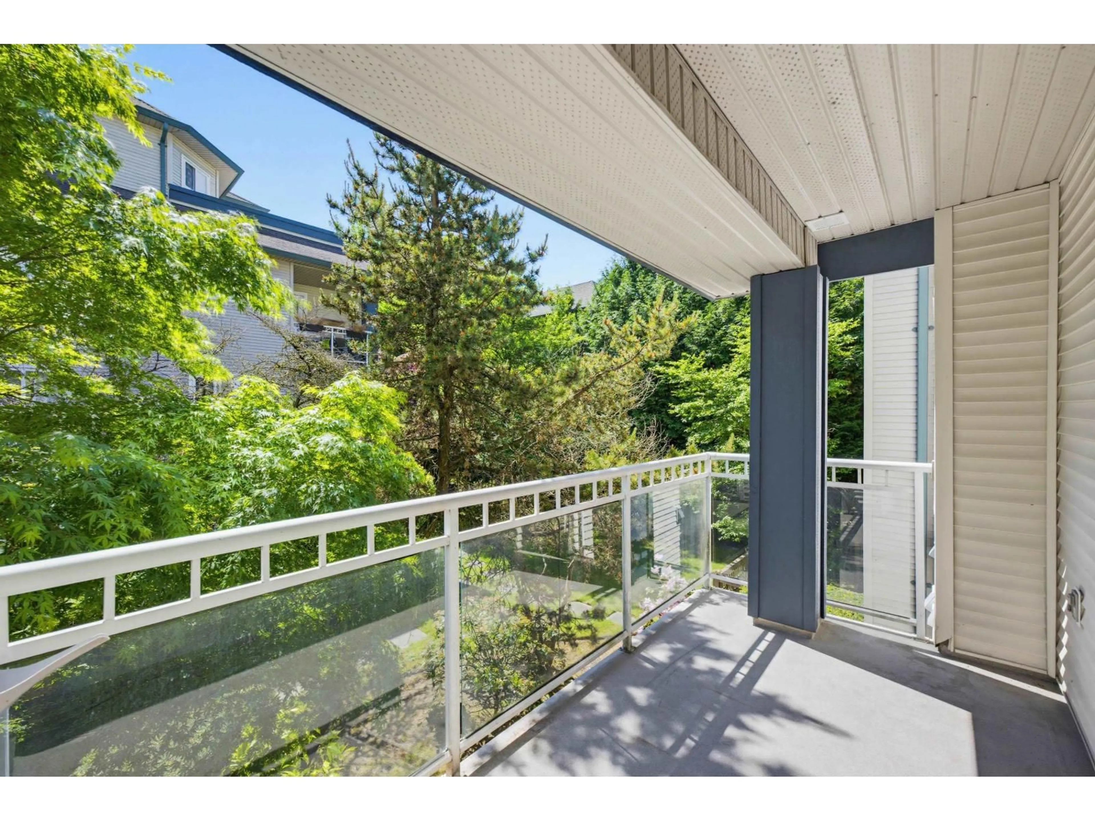 Unknown for 202 - 8115 121A STREET, Surrey British Columbia V3W1J2