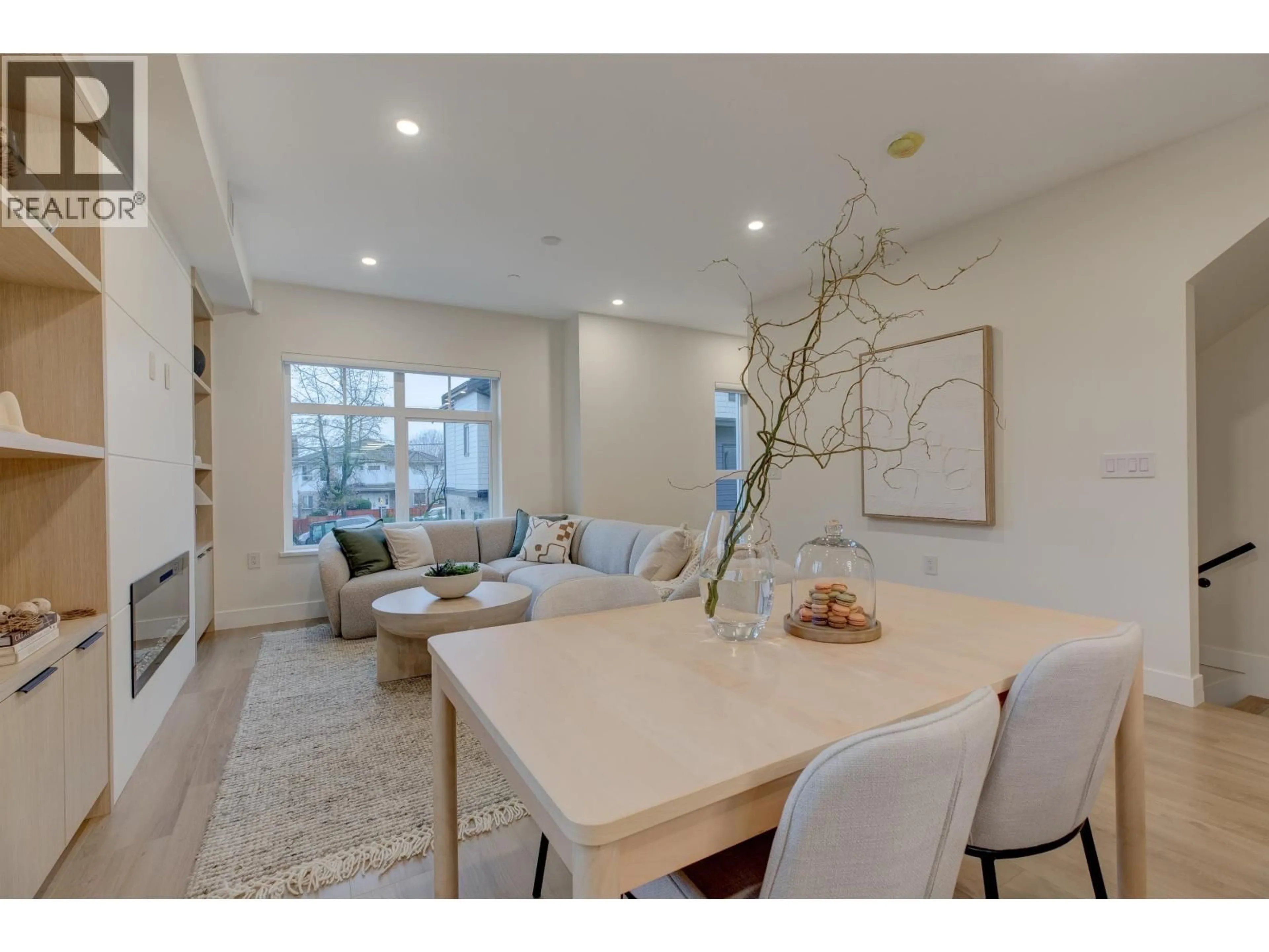 Unknown for 4 - 339 KEARY STREET, New Westminster British Columbia V3L3L2