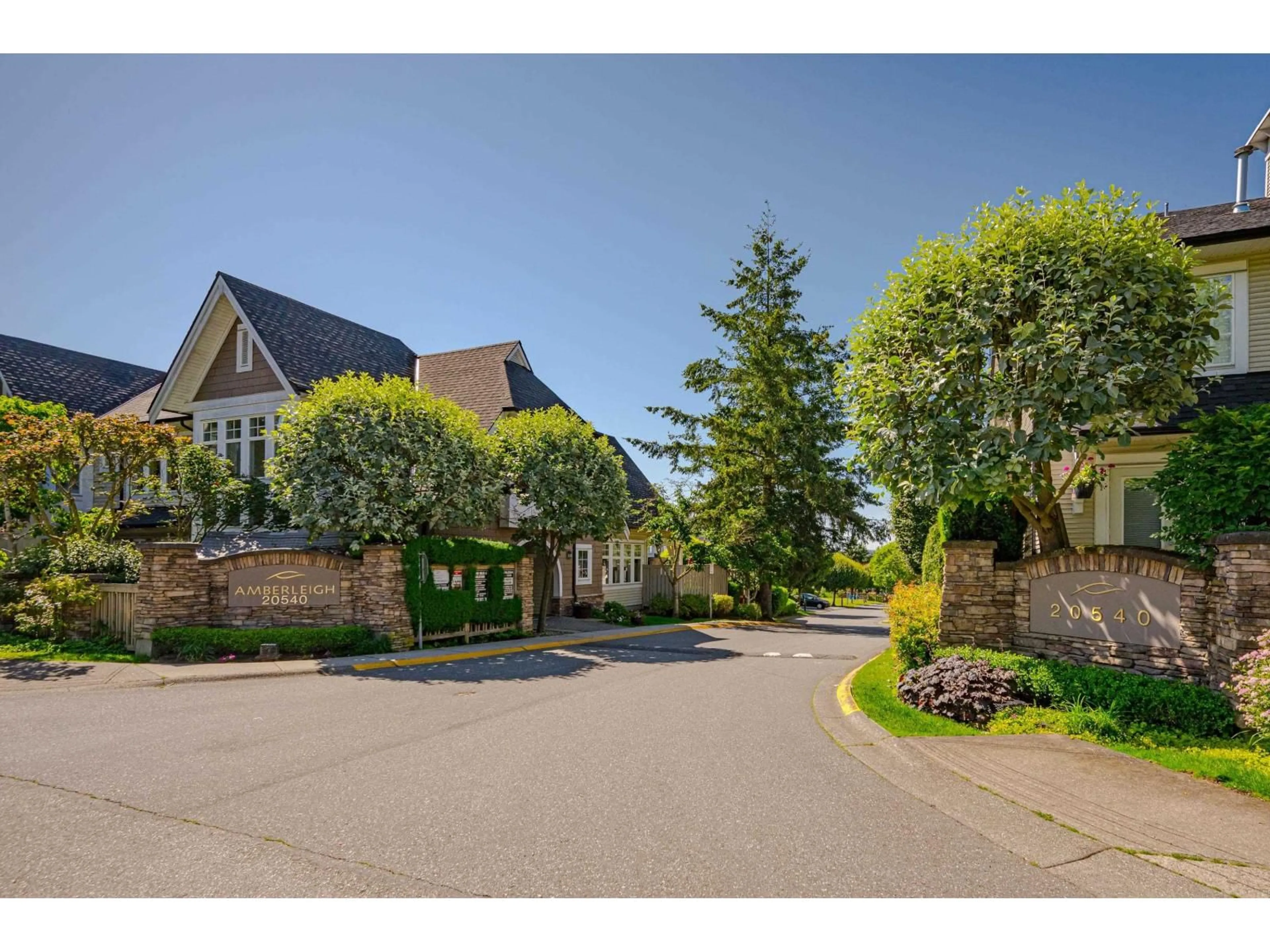 Unknown for 9 - 20540 66 AVENUE, Langley British Columbia V2Y2Y7