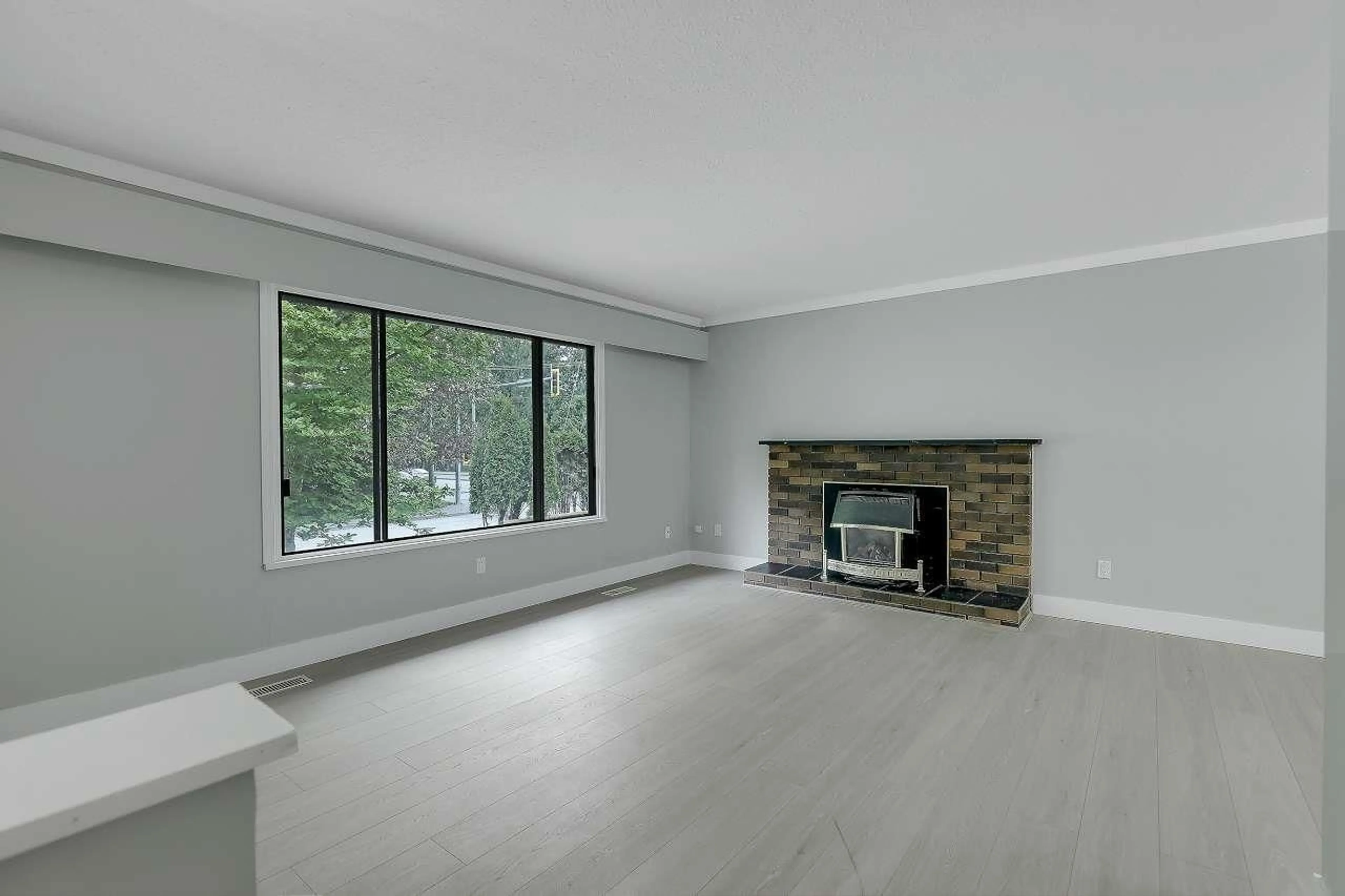 A pic of a room for 19984 44 AVENUE, Langley British Columbia V3A3E2