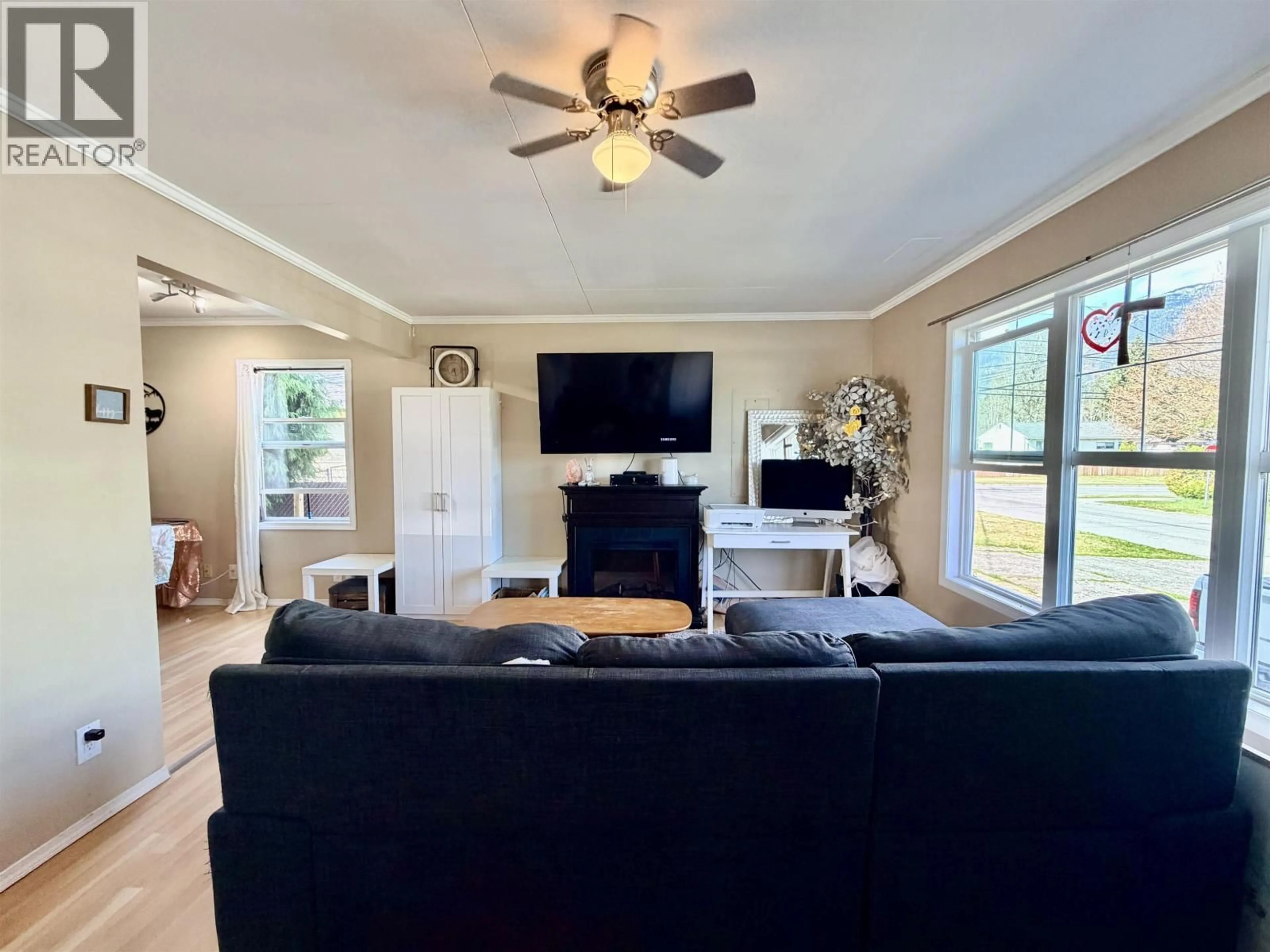 Living room with furniture, unknown for 114 LILLOOET CRESCENT, Kitimat British Columbia V8C1Z8