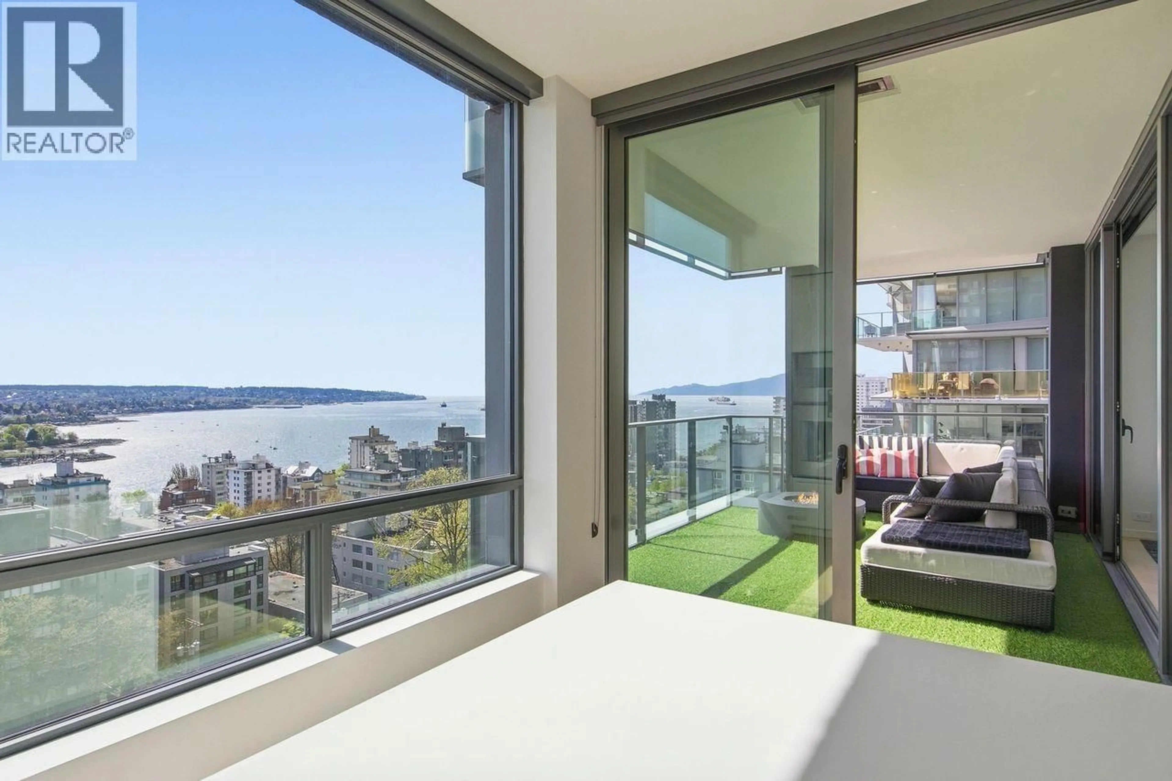 Balcony in the apartment, water/lake/river/ocean view for 1403 - 1171 JERVIS STREET, Vancouver British Columbia V6E0C9