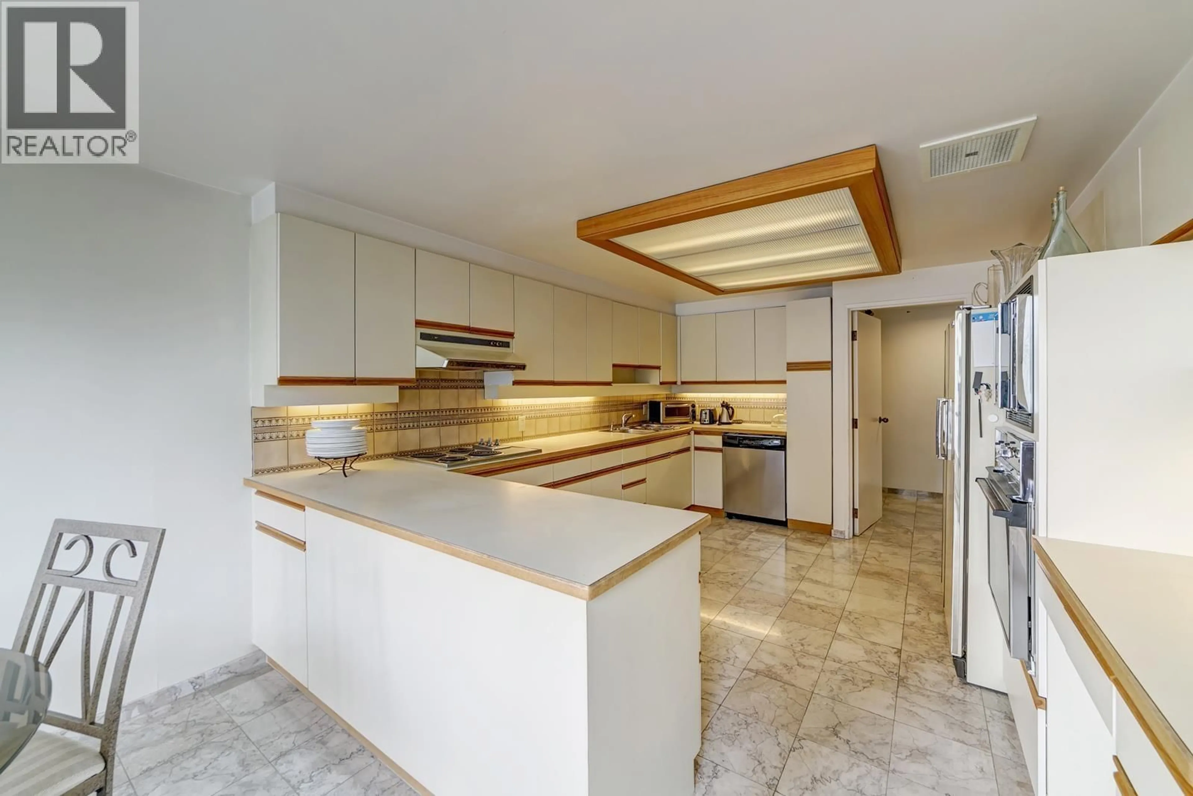 Unknown for 1902 - 738 BROUGHTON STREET, Vancouver British Columbia V6G3A7