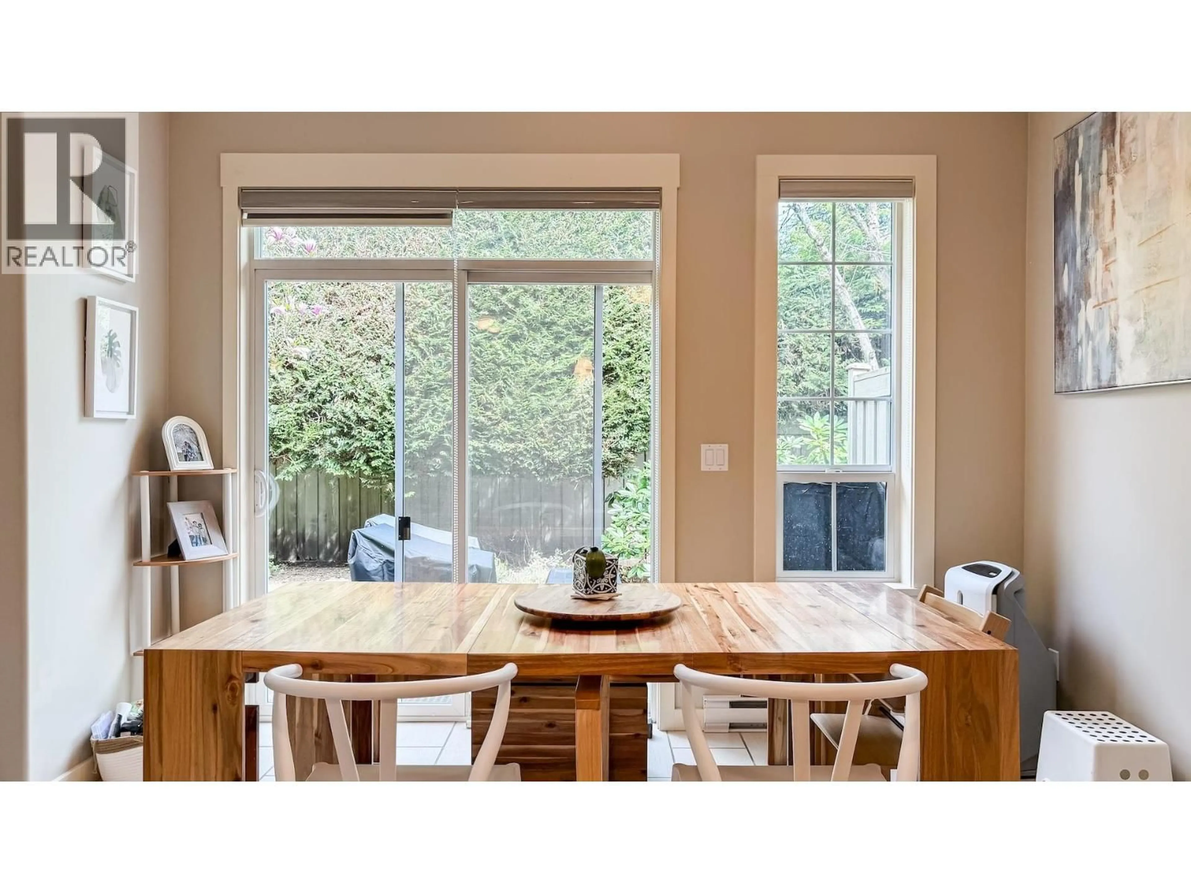 Dining room, wood/laminate floor for 29 - 7171 STEVESTON HIGHWAY, Richmond British Columbia V7A5K4
