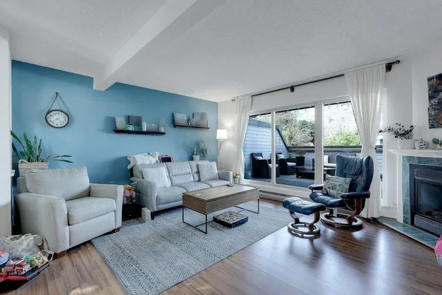 1491 MERKLIN STREET, White Rock 2