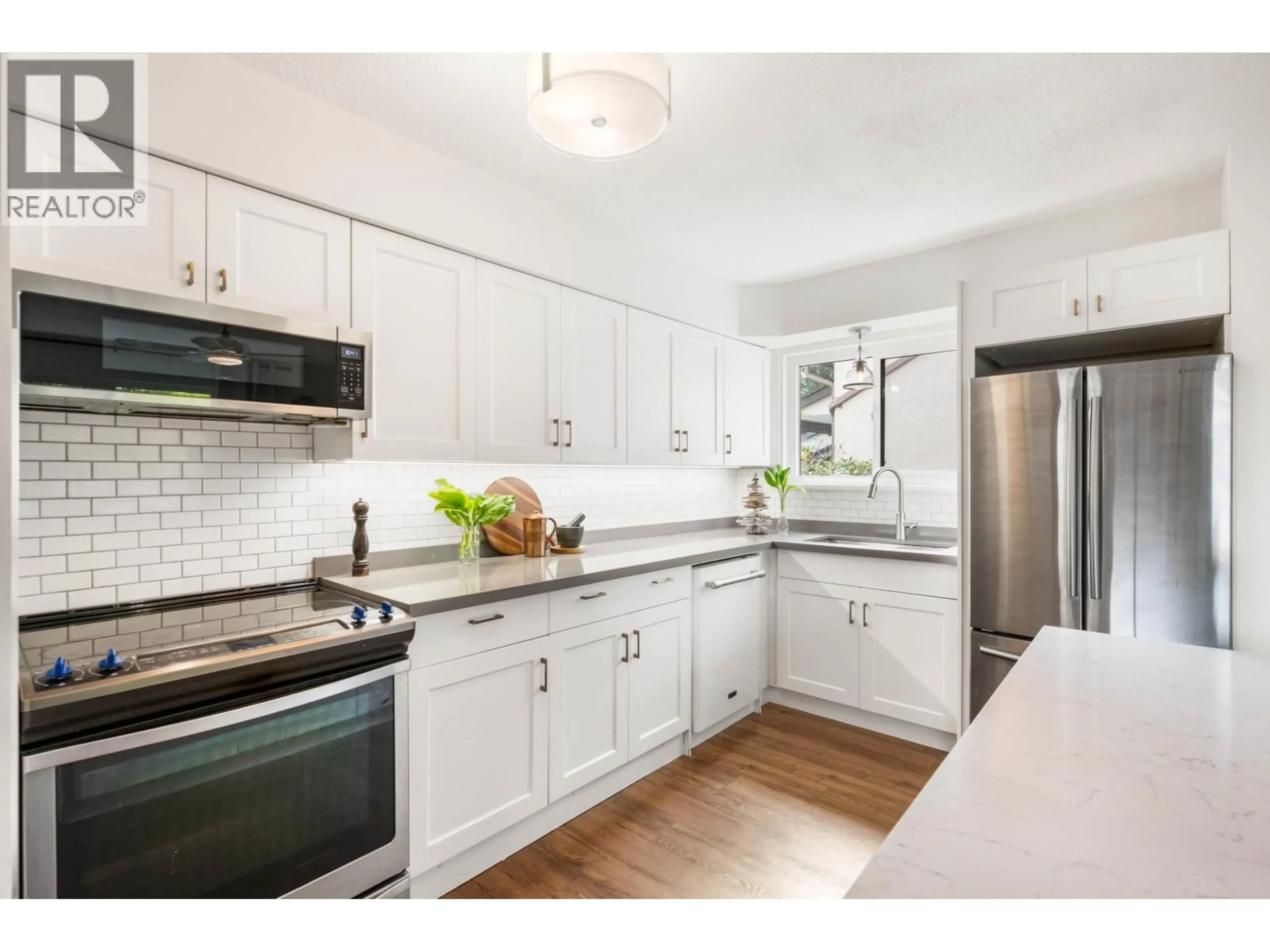 Unknown for 19764 WILDCREST AVENUE, Pitt Meadows British Columbia V3Y1M2