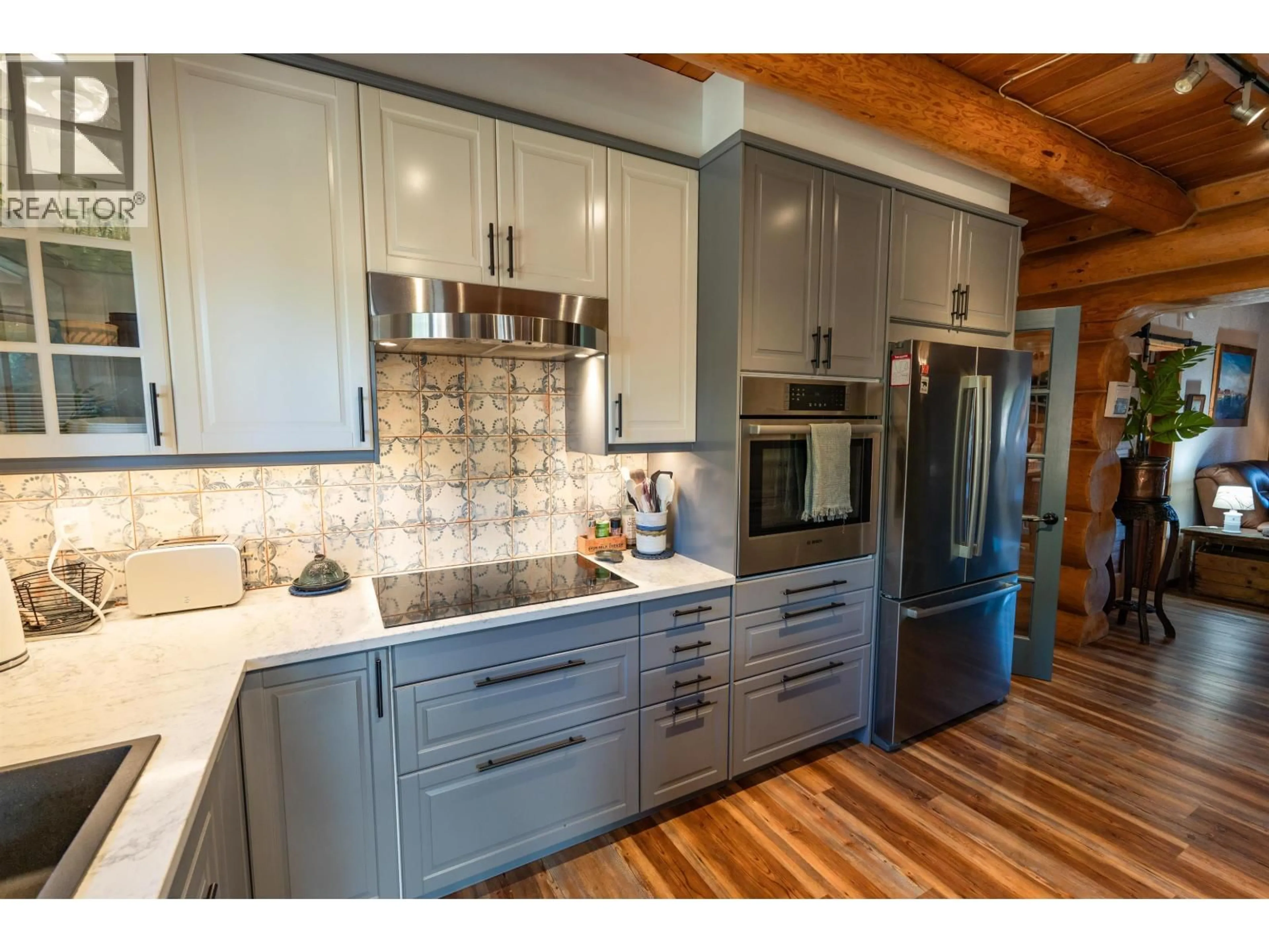 Open concept kitchen, unknown for 2982 BIG LAKE ROAD, Williams Lake British Columbia V0L1G0