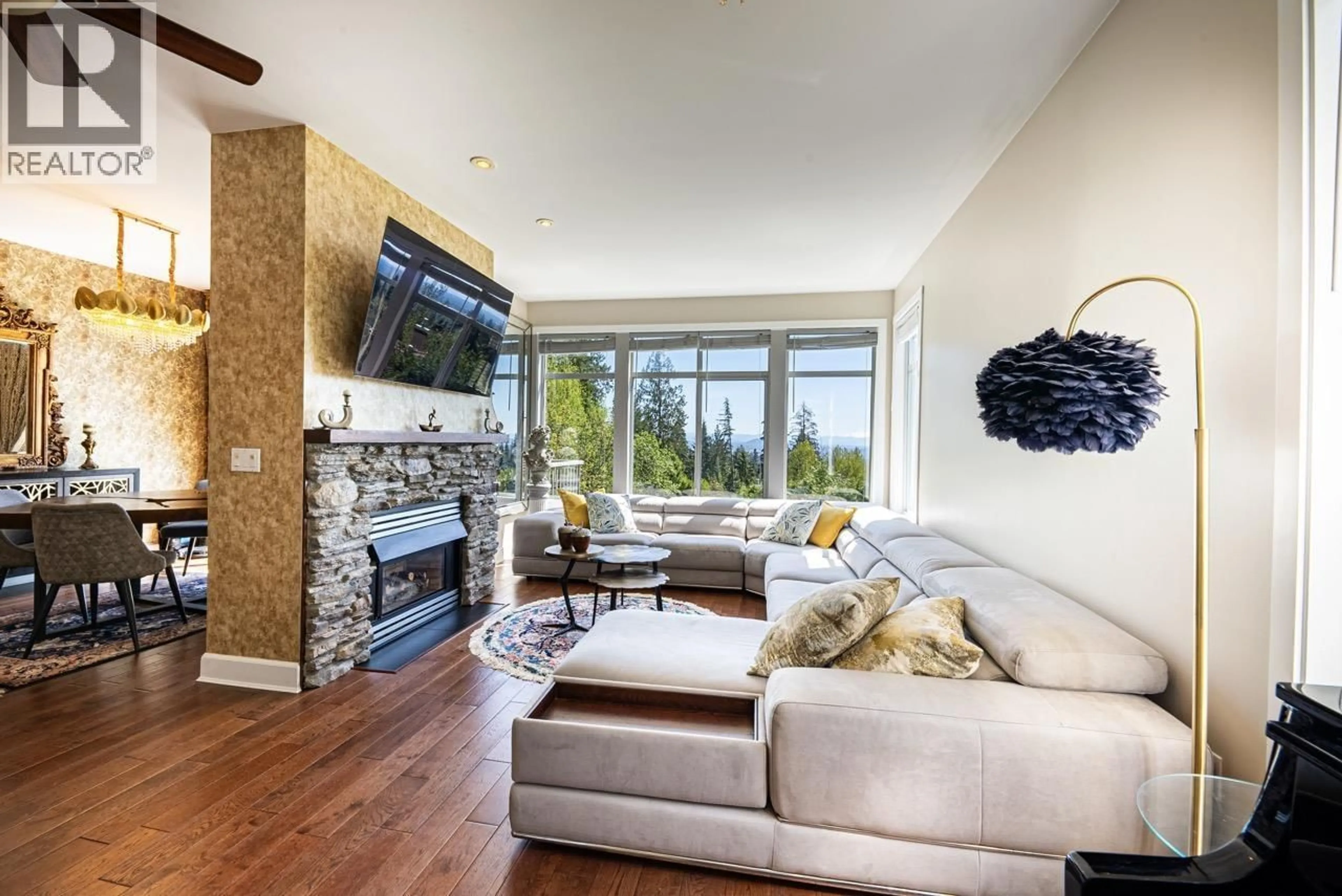 Living room with furniture, unknown for 19 - 1486 JOHNSON STREET, Coquitlam British Columbia V3E3J9