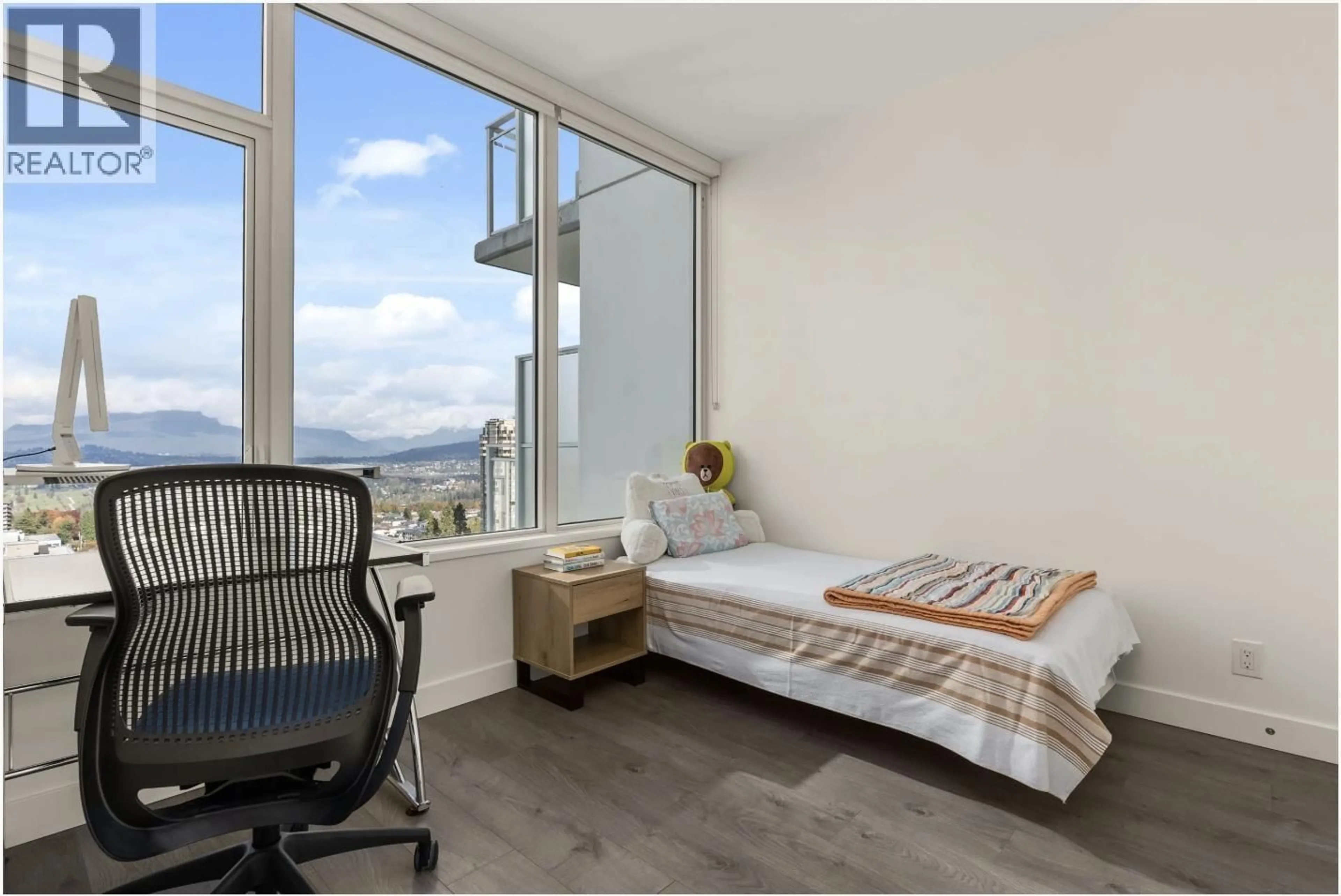 A pic of a room for 2207 - 5051 IMPERIAL STREET, Burnaby British Columbia V5J0J3
