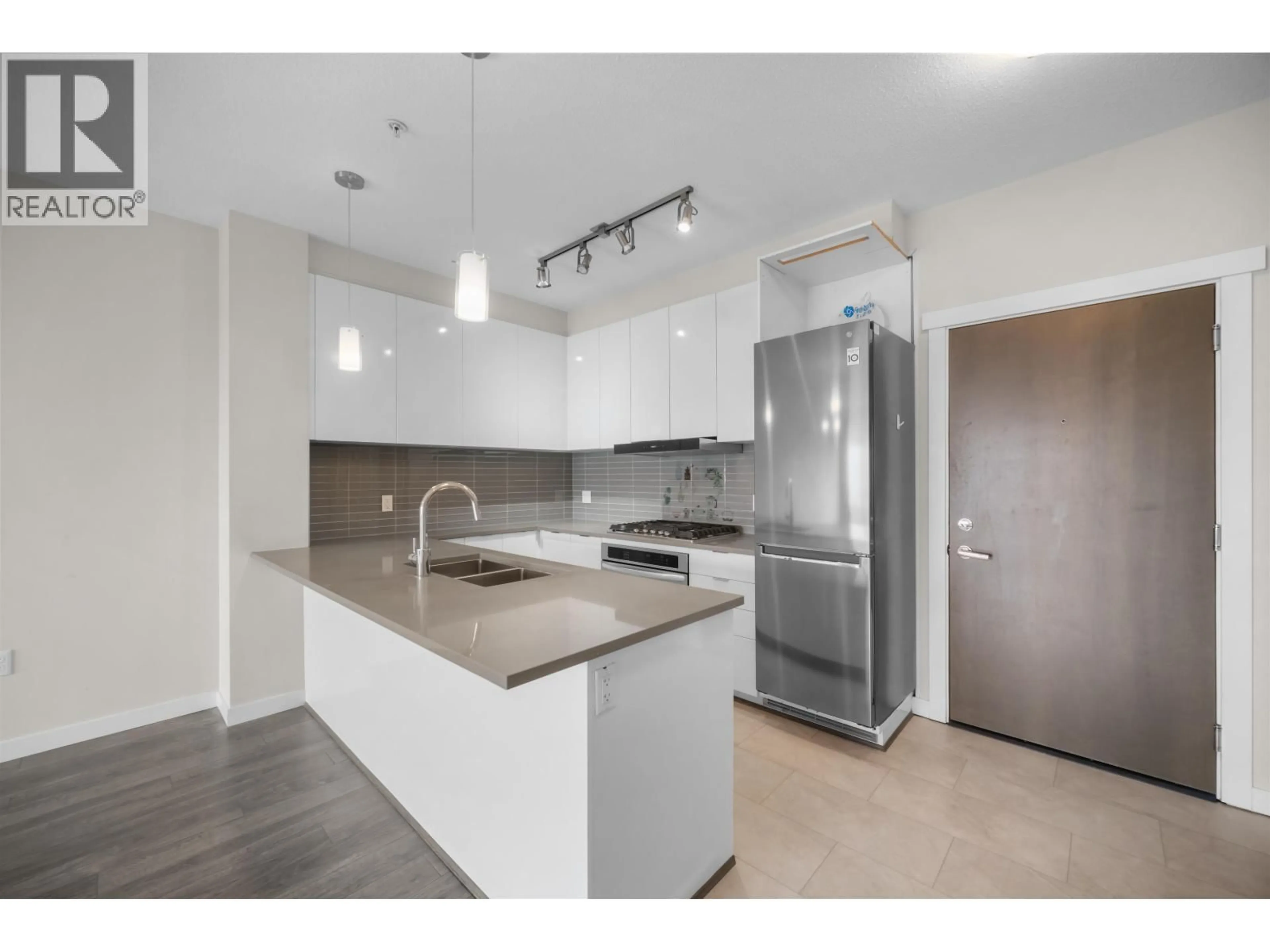 Open concept kitchen, unknown for 9399 ALEXANDRA ROAD, Richmond British Columbia V6X0L7