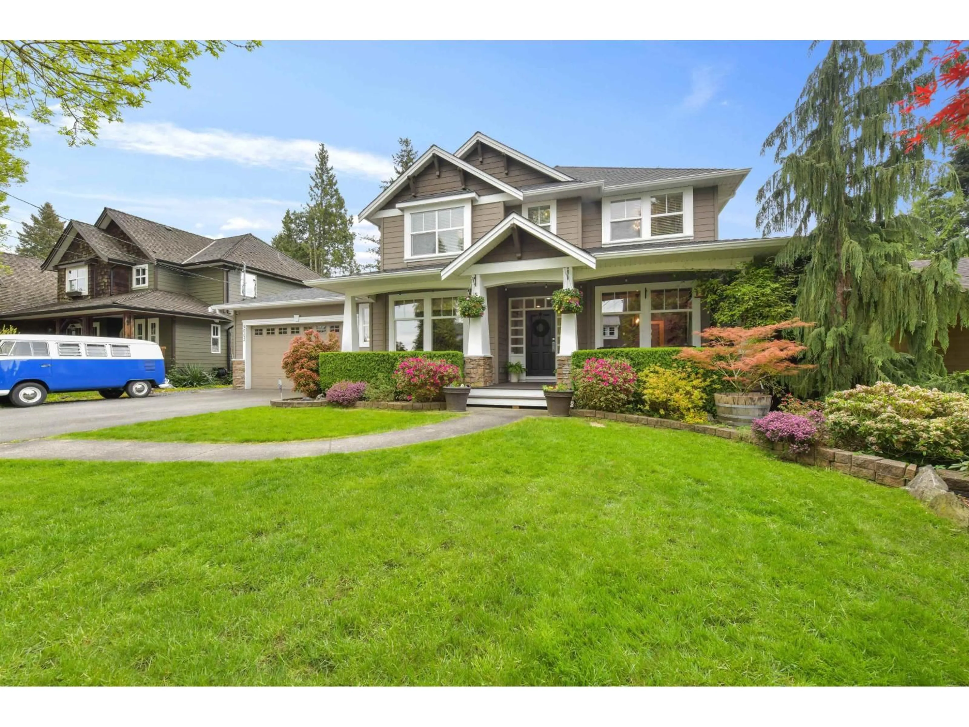 Home with vinyl exterior material, street for 9002 NASH STREET, Langley British Columbia V1M2S1