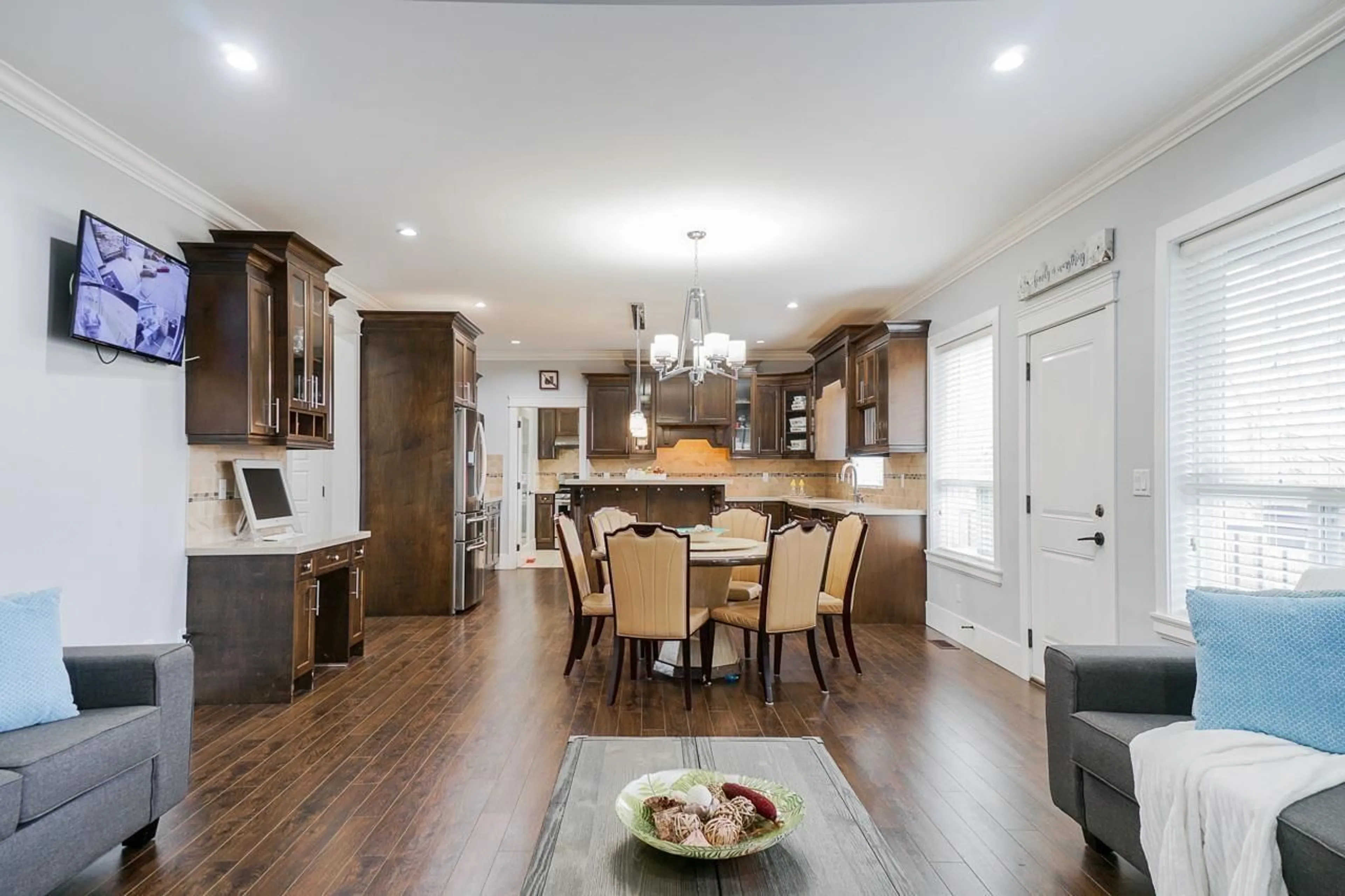 Open concept kitchen, wood/laminate floor for 17742 102 AVENUE, Surrey British Columbia V4N5V8