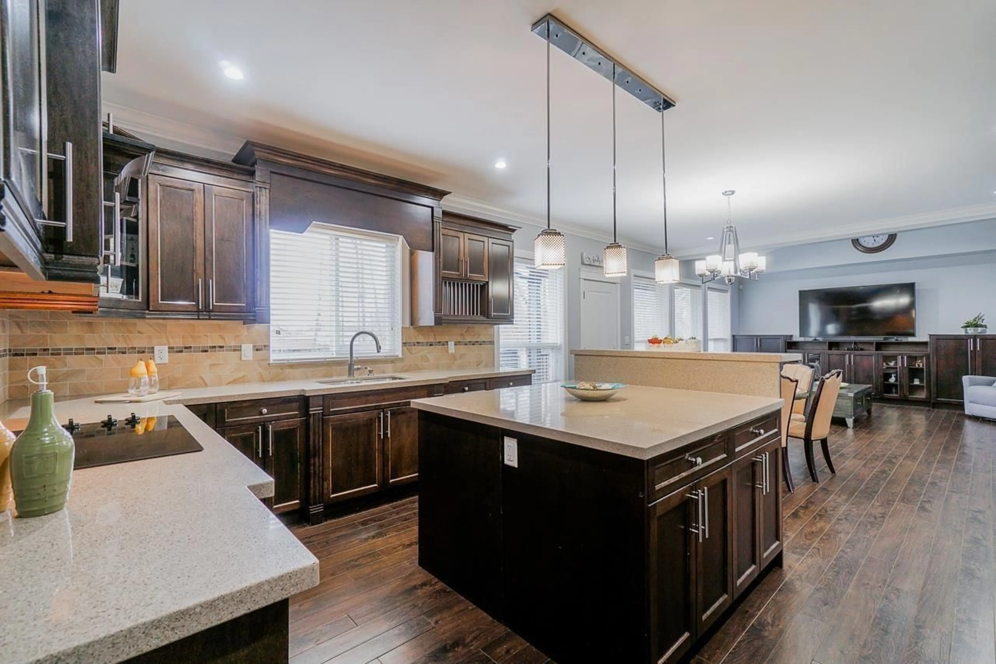 Open concept kitchen, unknown for 17742 102 AVENUE, Surrey British Columbia V4N5V8