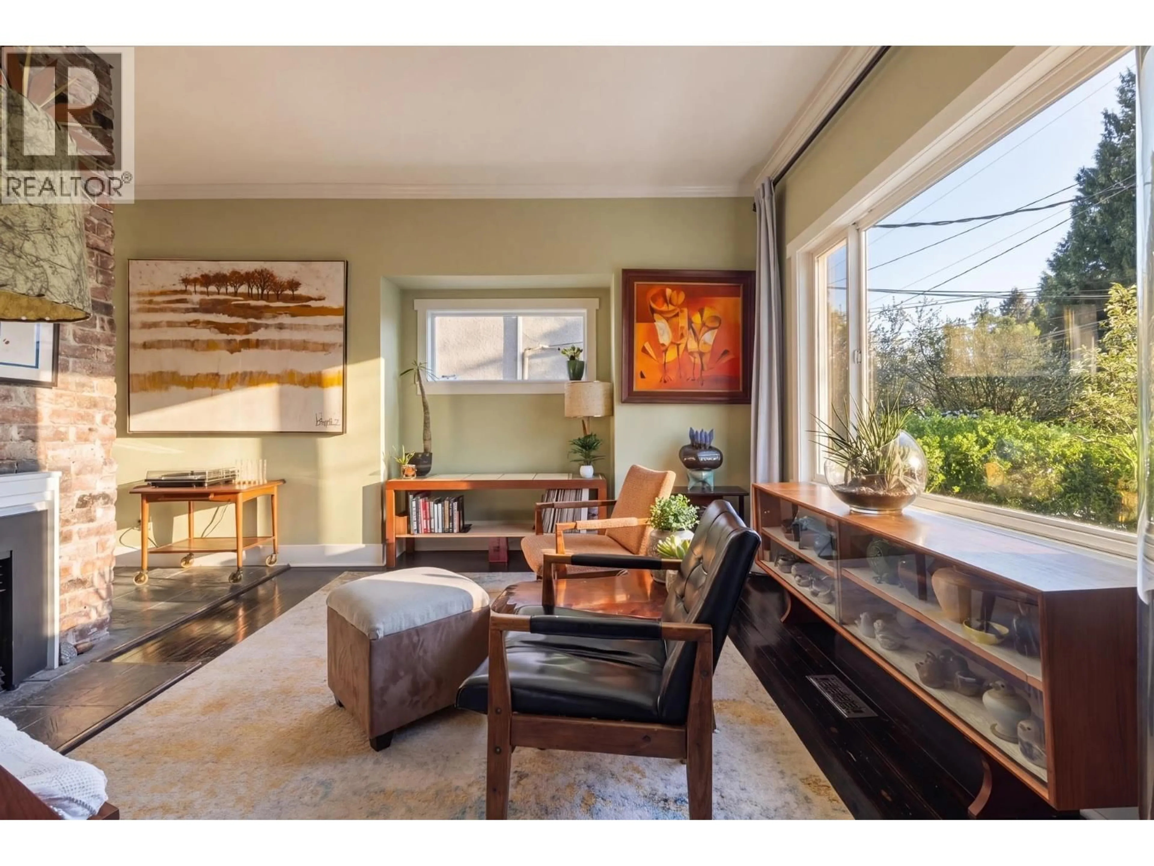 Living room with furniture, unknown for 4578 MOSS STREET, Vancouver British Columbia V5R3T1