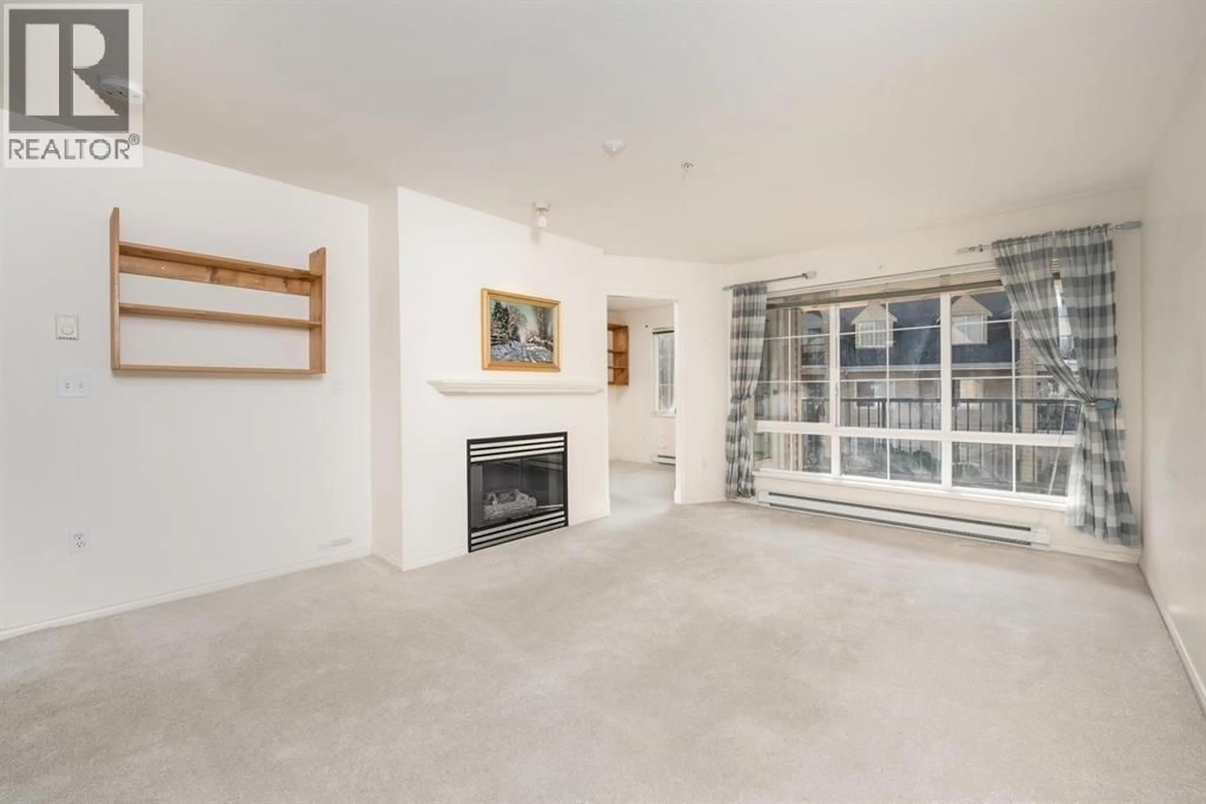 A pic of a room for 311 - 1363 56 STREET, Delta British Columbia V4L2P7