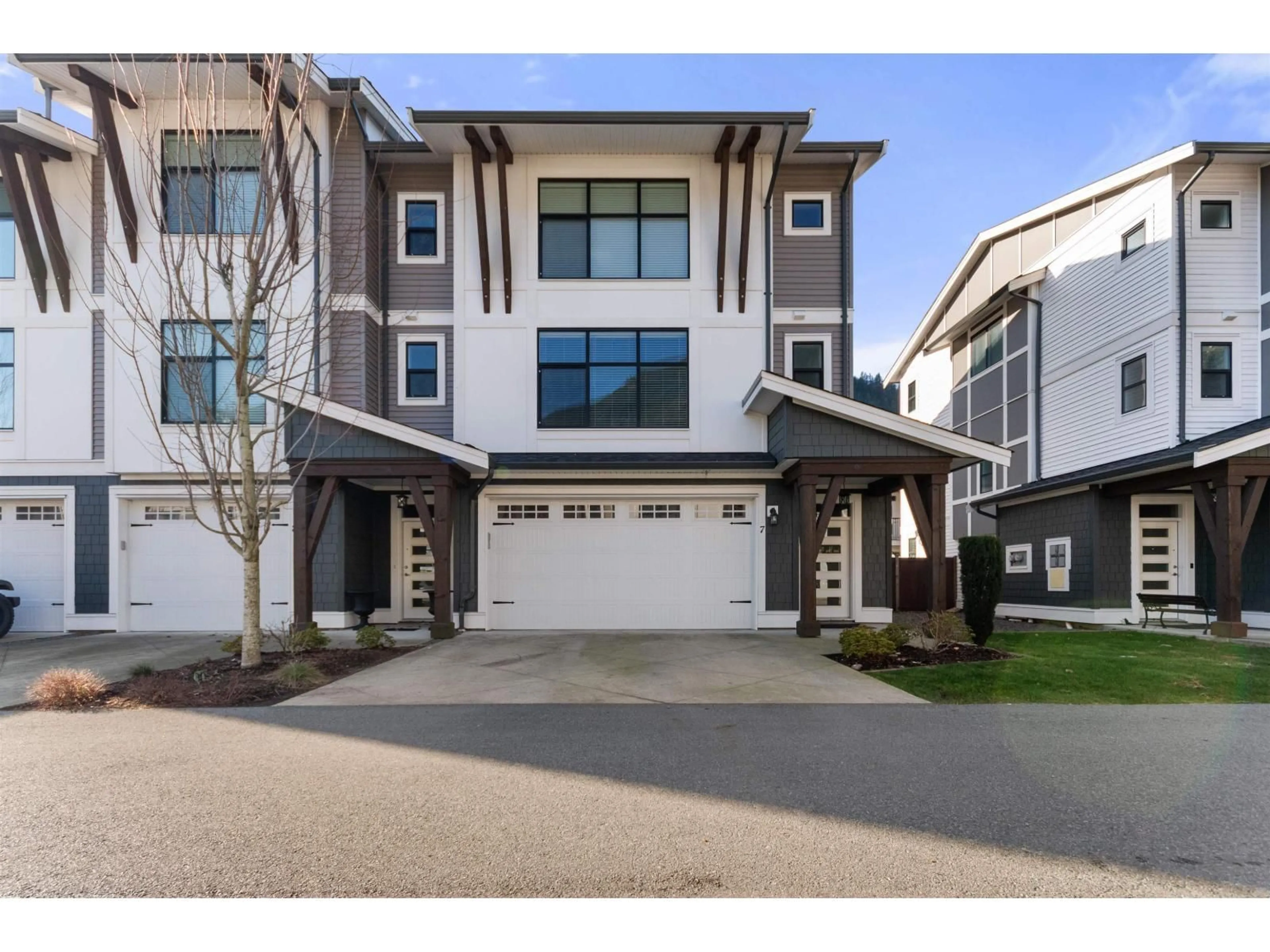 Unknown for 7 - 386 PINE AVENUE, Harrison Hot Springs British Columbia V0M1K0