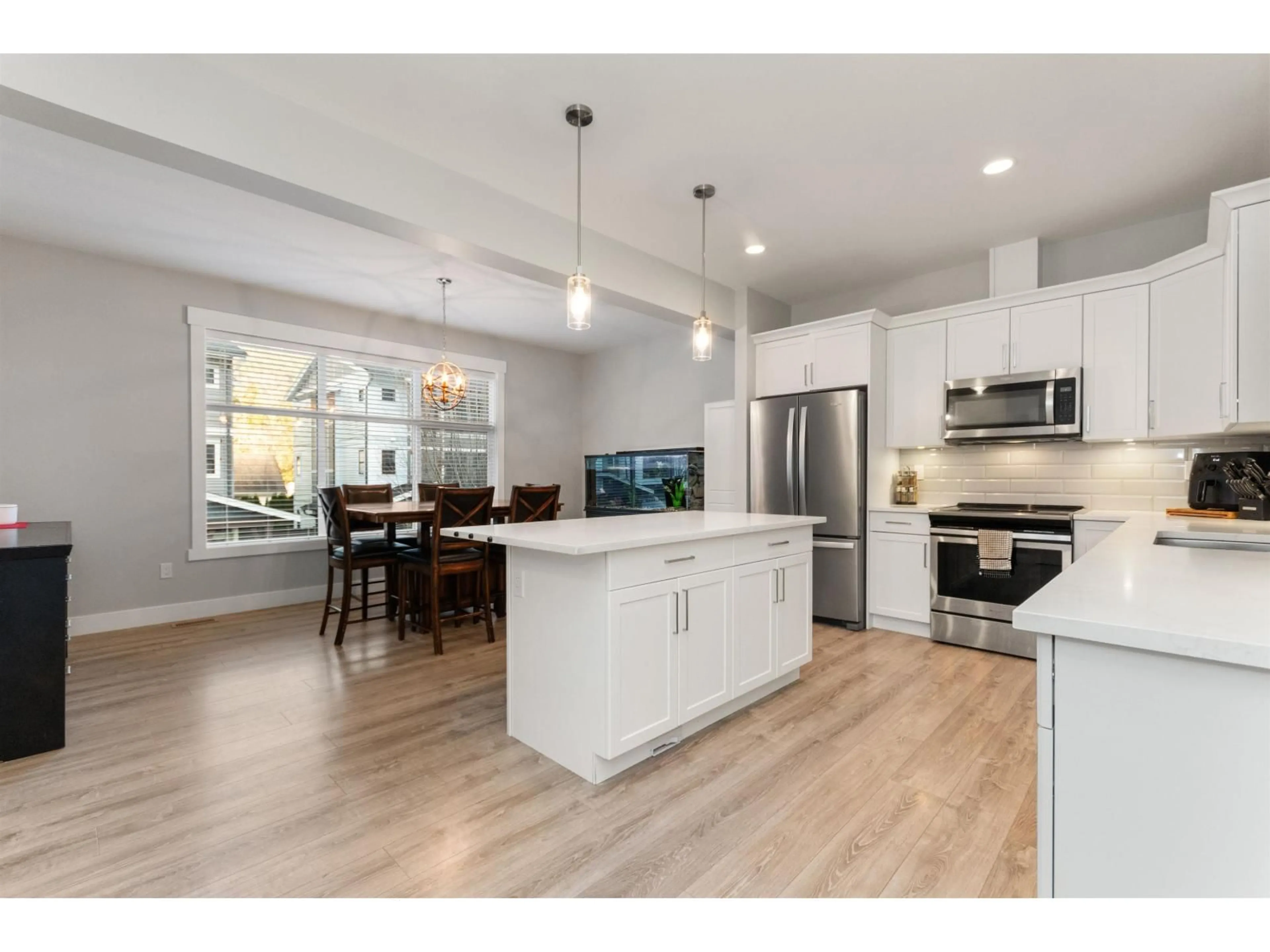 Open concept kitchen, unknown for 7 - 386 PINE AVENUE, Harrison Hot Springs British Columbia V0M1K0