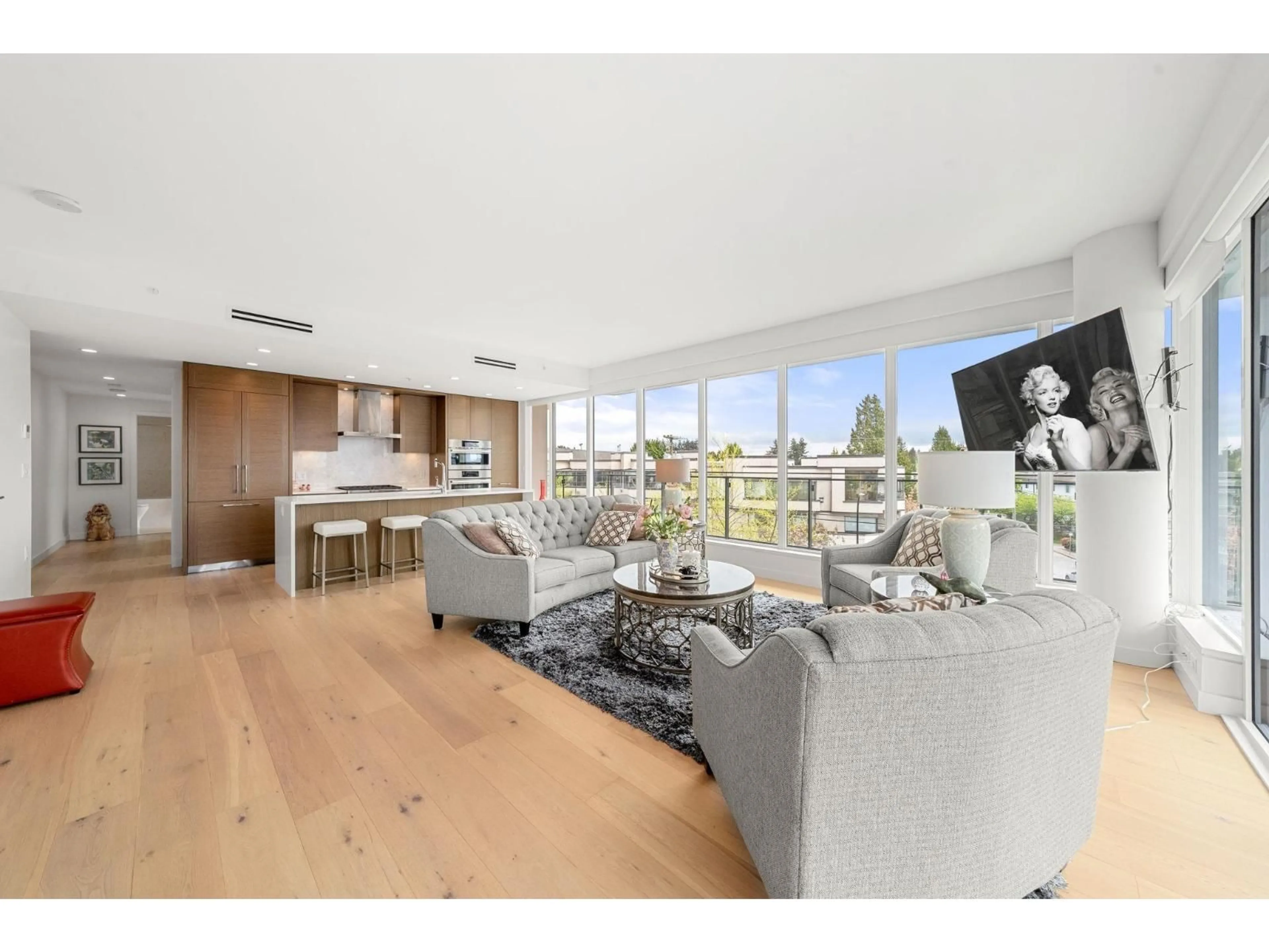 Open concept kitchen, unknown for 305 - 1439 GEORGE STREET, White Rock British Columbia V4B0B9