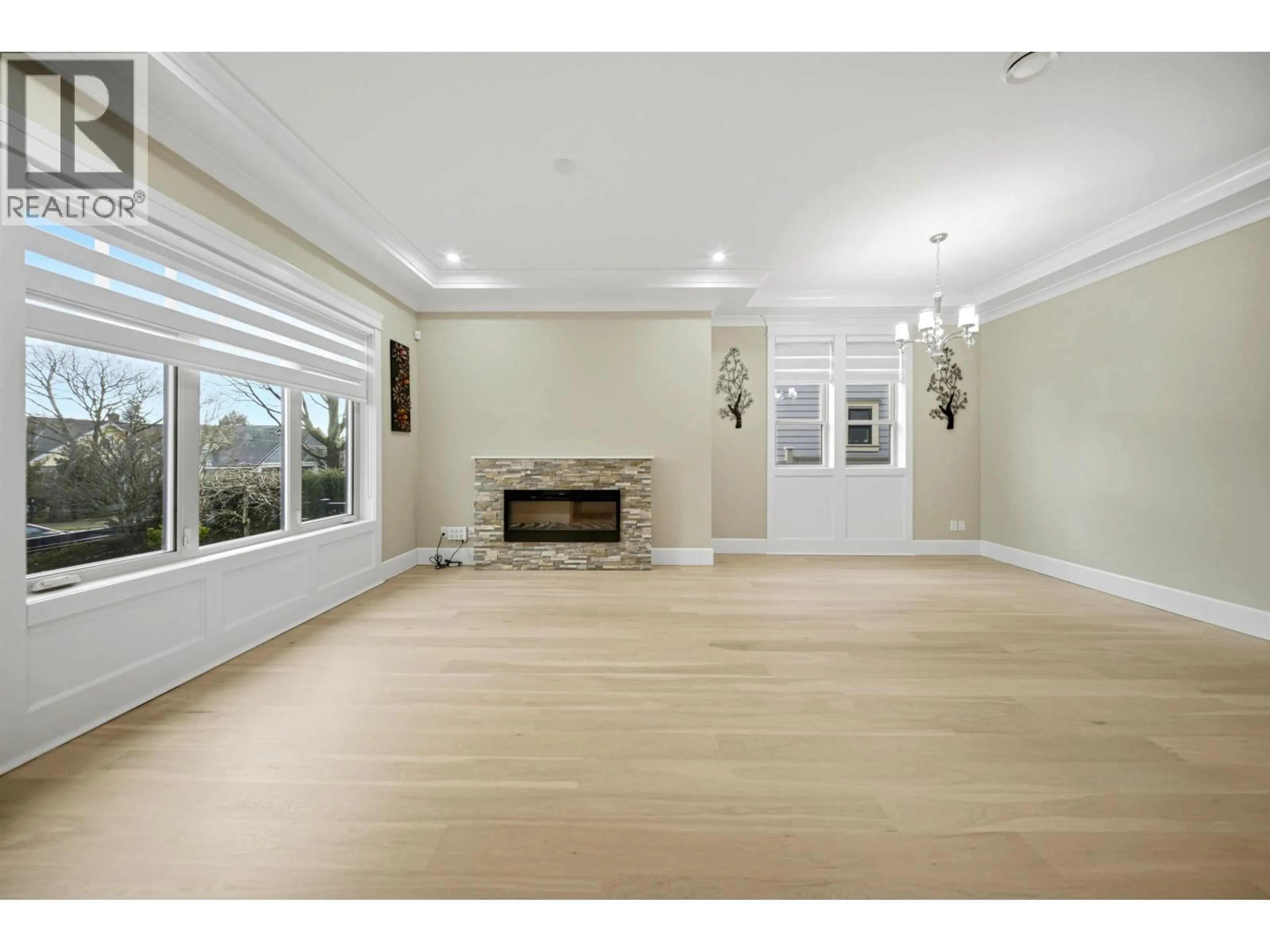 Unknown for 1919 DUBLIN STREET, New Westminster British Columbia V3M3A4