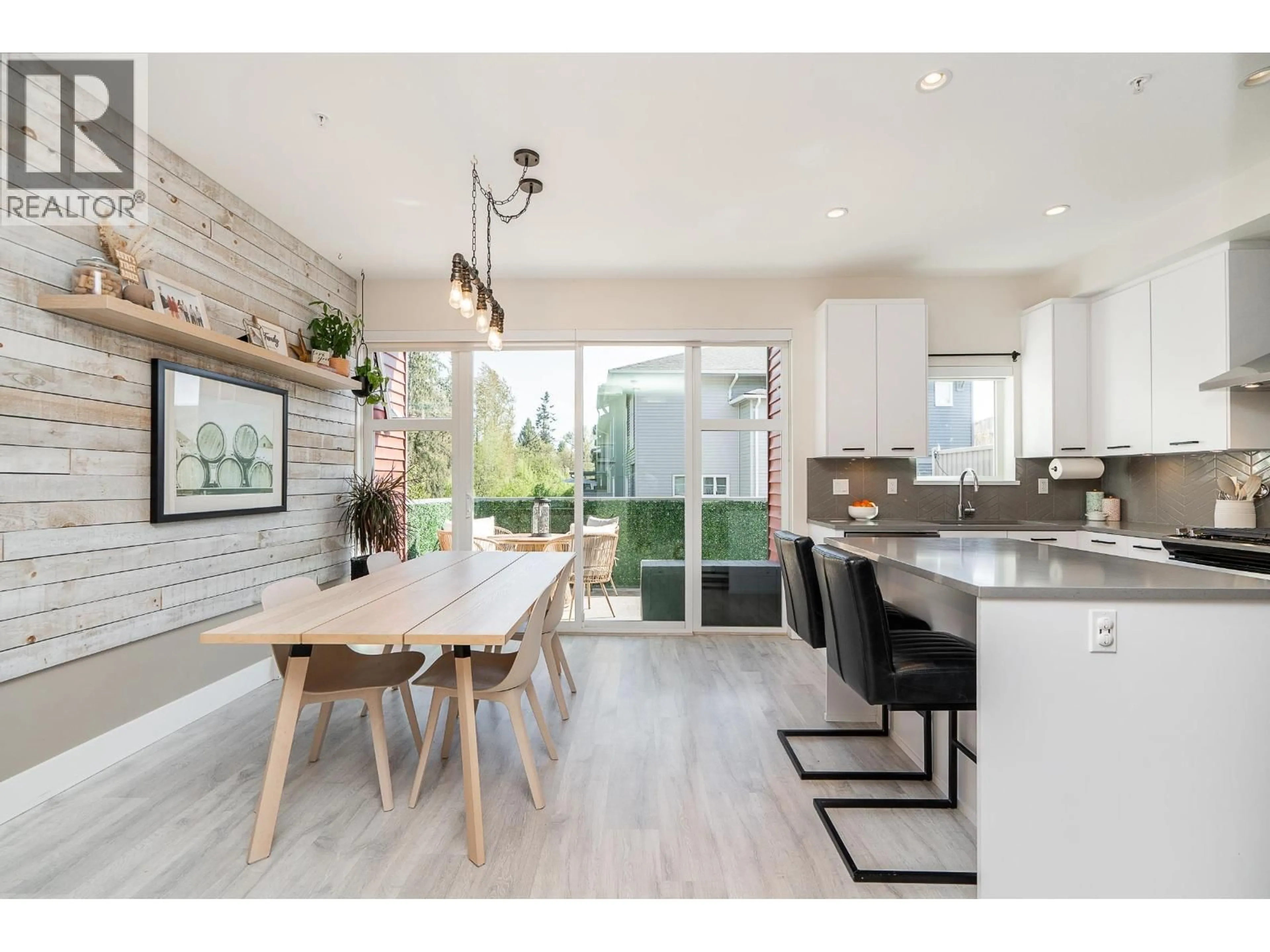 Open concept kitchen, unknown for 6 - 24076 112 AVENUE, Maple Ridge British Columbia V2W0K2