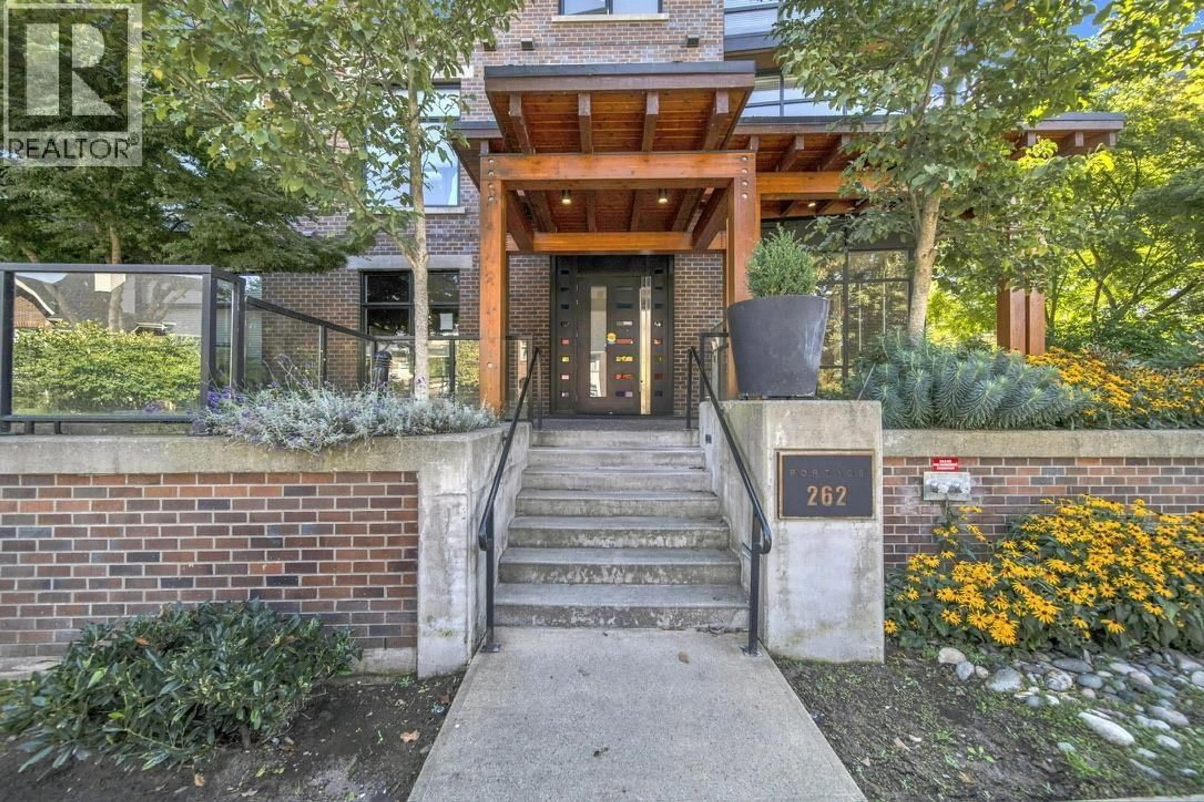 Unknown for 112 - 262 SALTER STREET, New Westminster British Columbia V3M0J6
