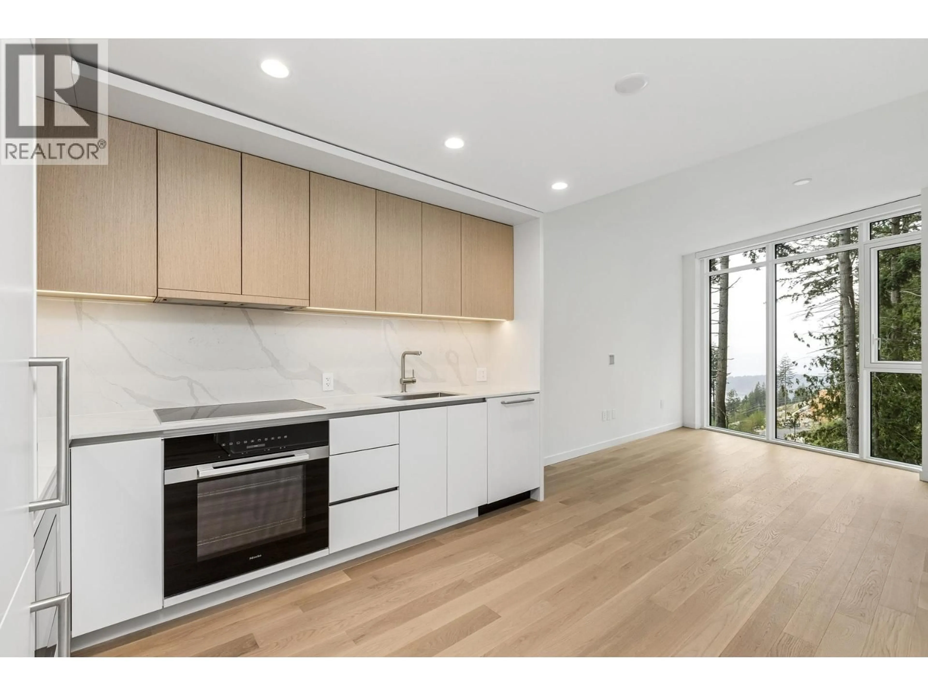 Open concept kitchen, unknown for 704 - 3963 UPLANDS WAY, West Vancouver British Columbia V7S0B6