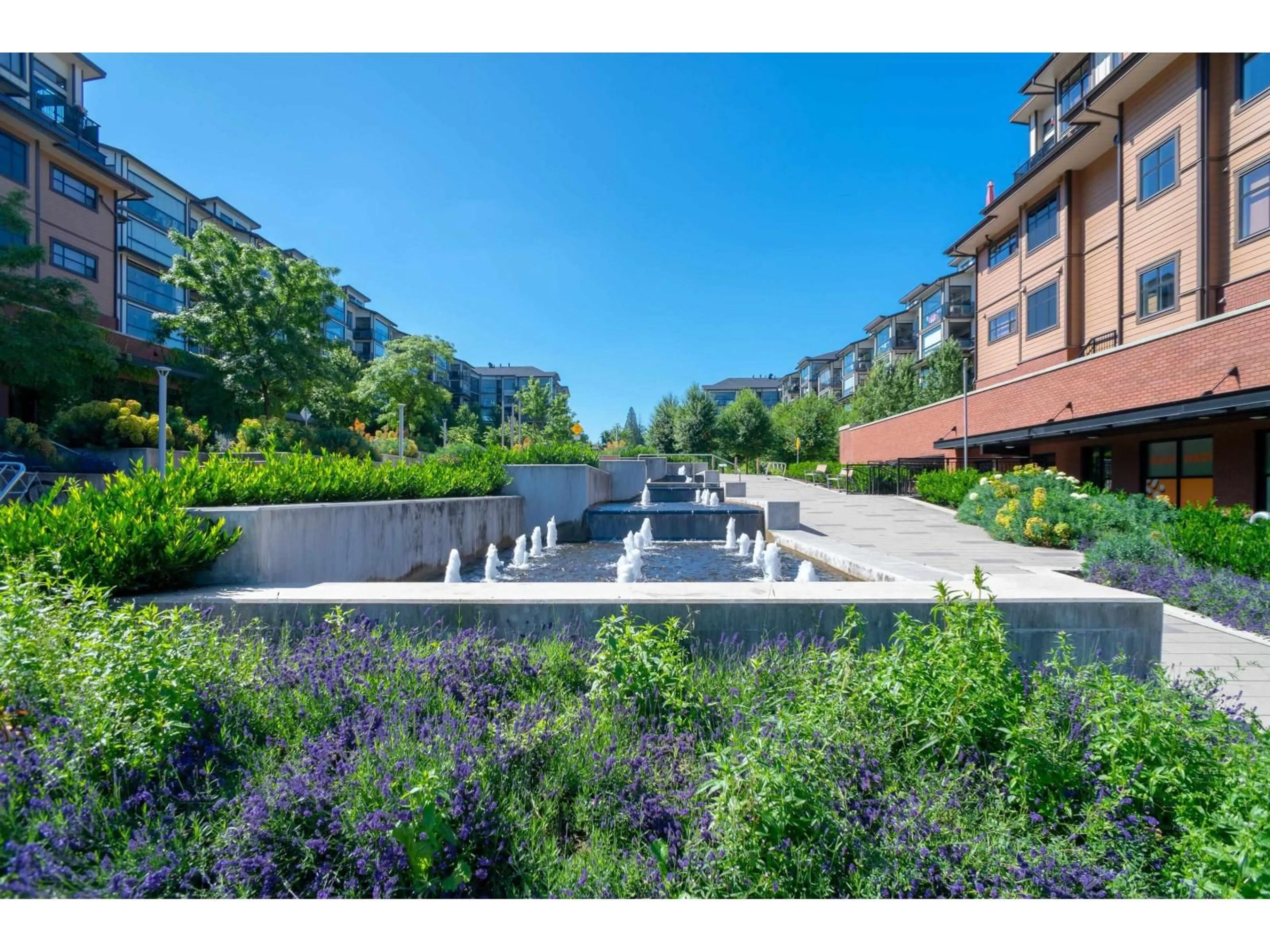 Patio, unknown for 315 - 20376 86TH AVENUE, Langley British Columbia V2Y3P8