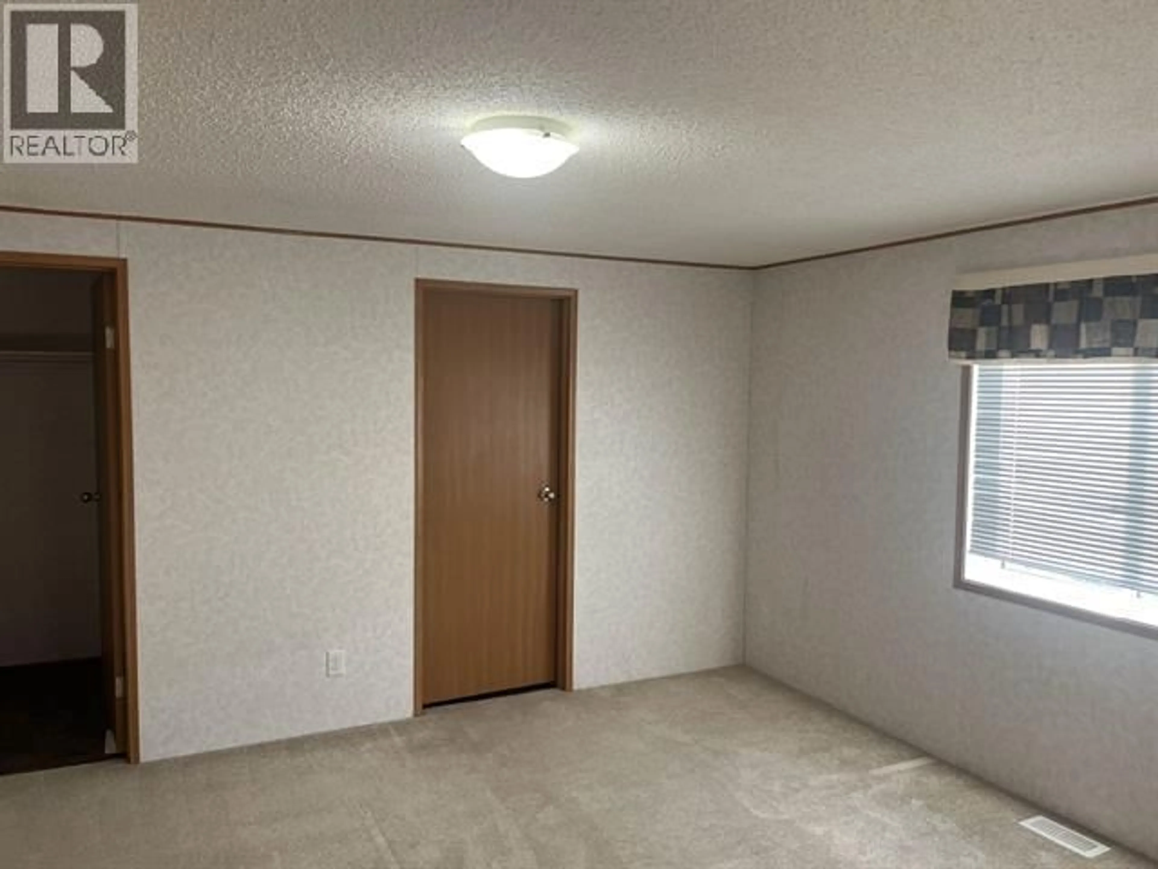 A pic of a room for 8101 85A AVENUE, Fort St. John British Columbia V1J0H7