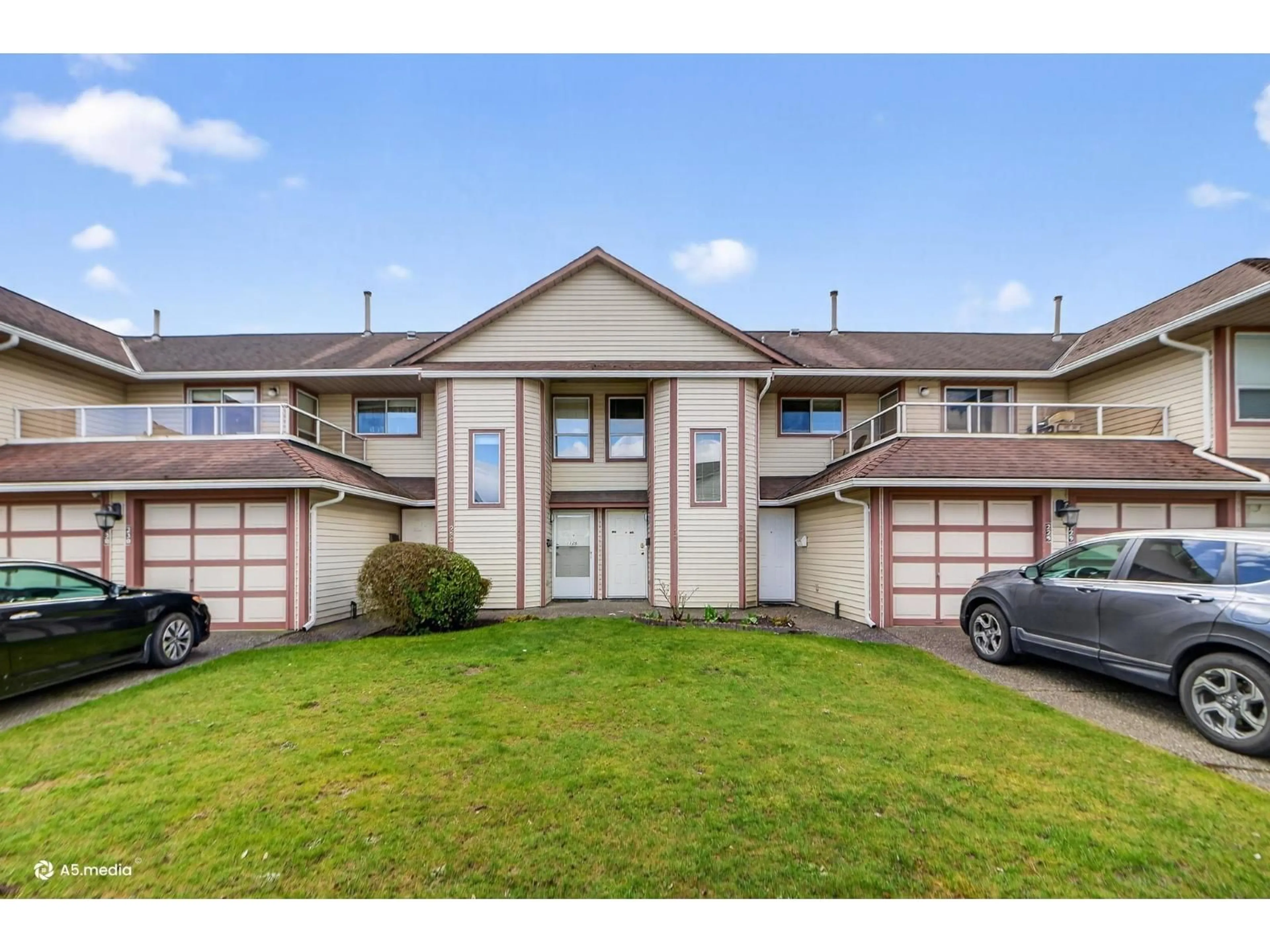 Unknown for 129 - 13725 72A AVENUE, Surrey British Columbia V3W0S4