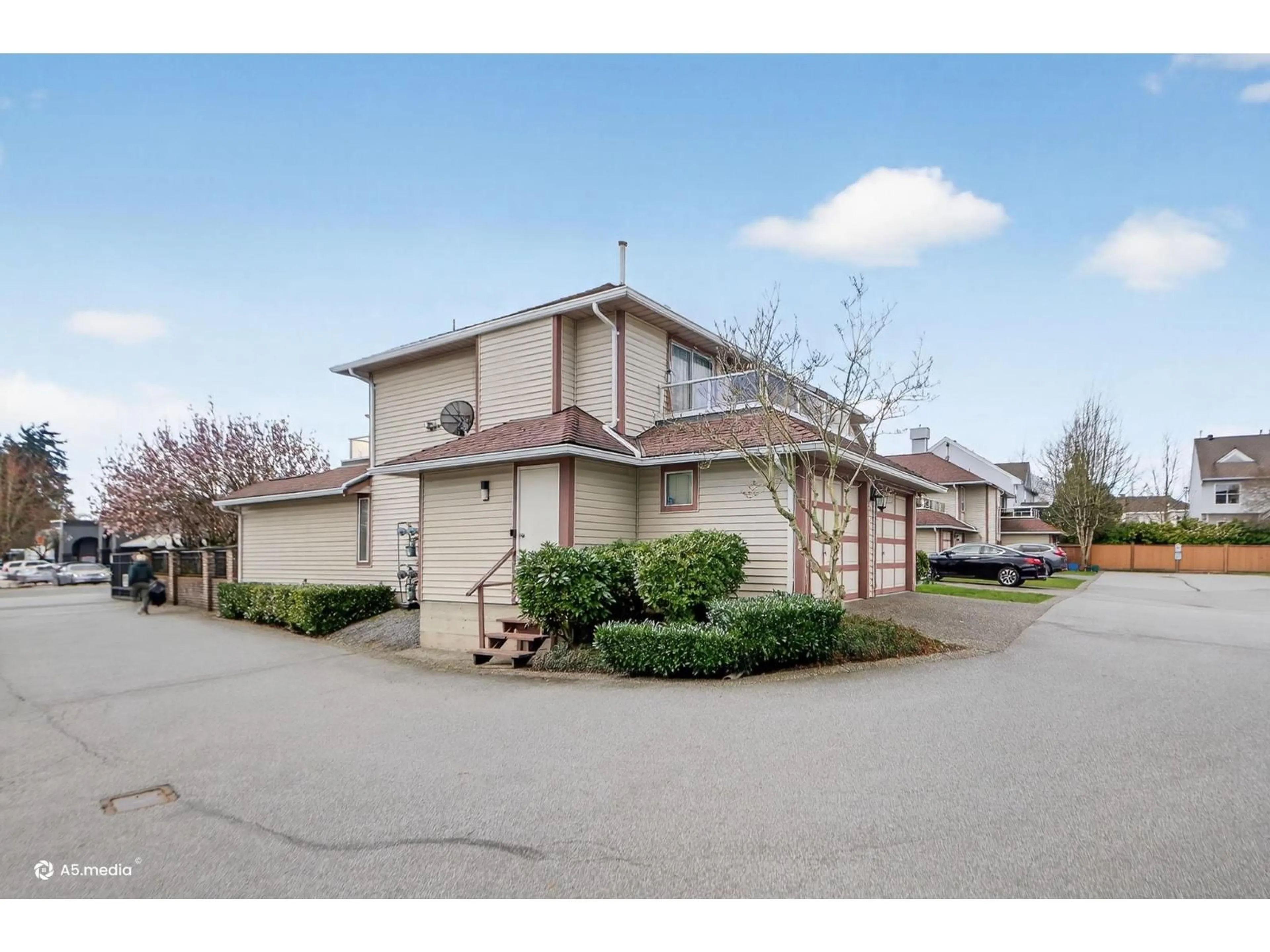 Unknown for 129 - 13725 72A AVENUE, Surrey British Columbia V3W0S4