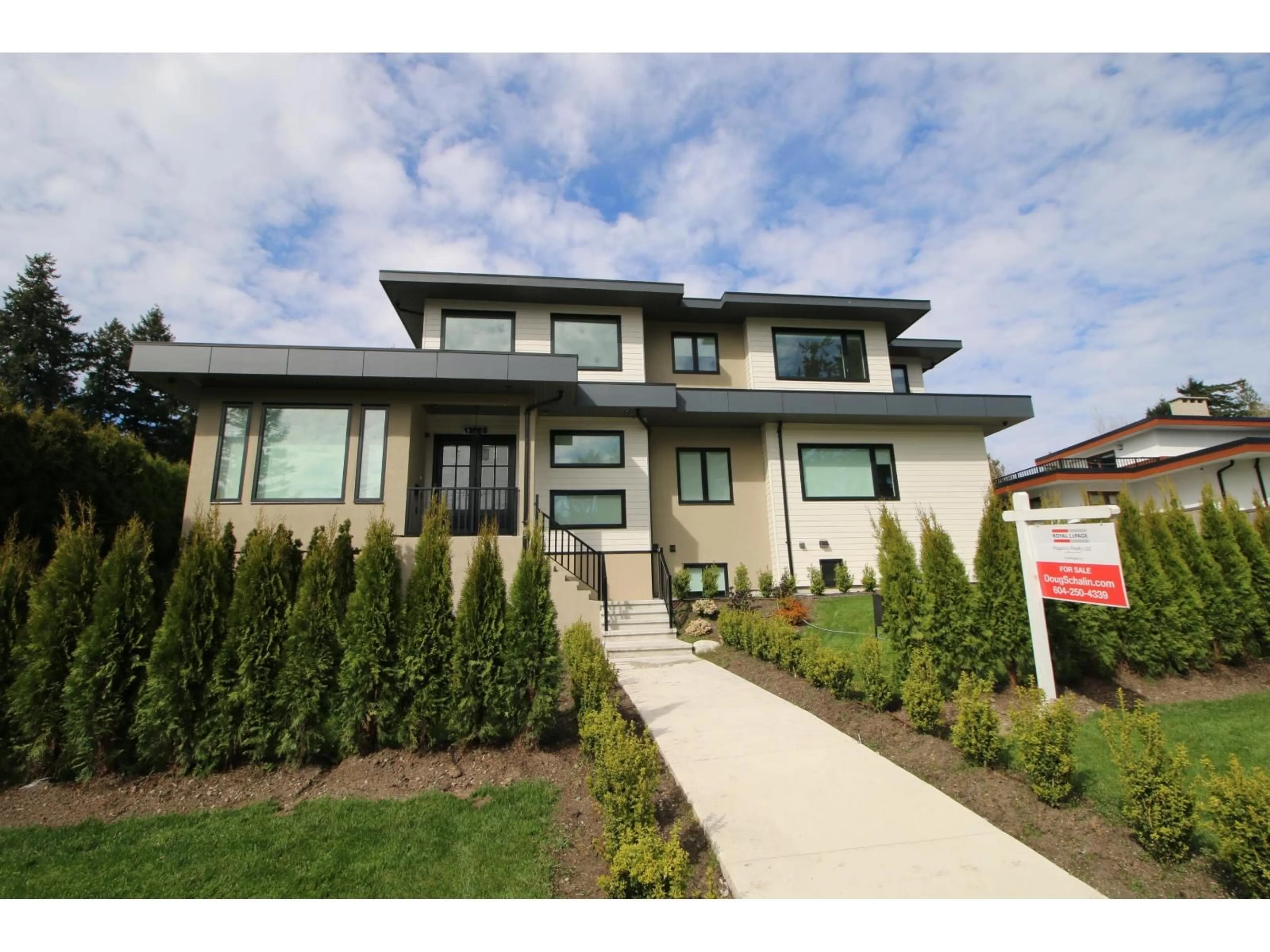 Home with vinyl exterior material, street for 13525 16TH AVENUE, Surrey British Columbia V4A9K9