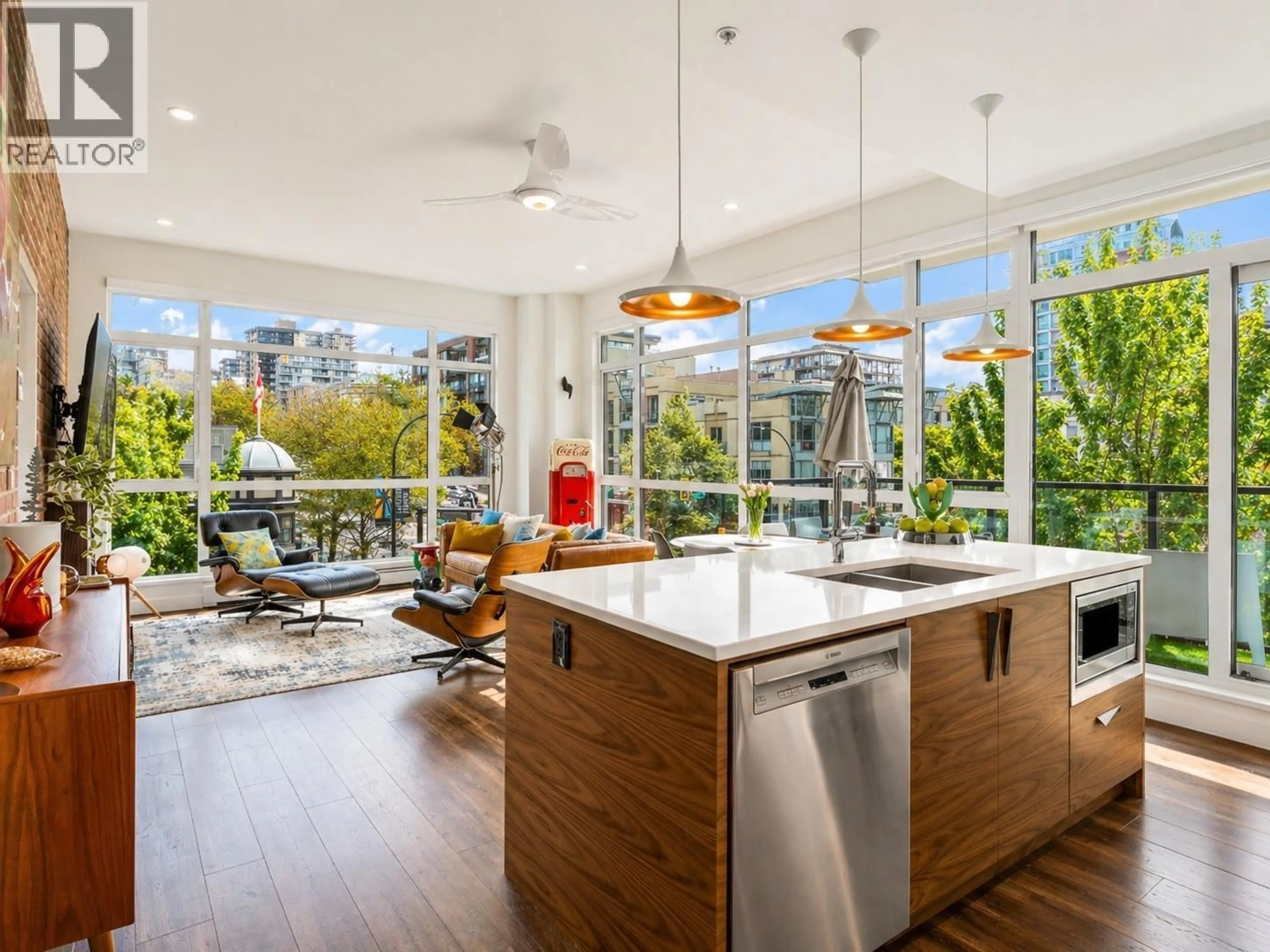 Open concept kitchen, unknown for 310 - 105 2ND STREET, North Vancouver British Columbia V7M0E3