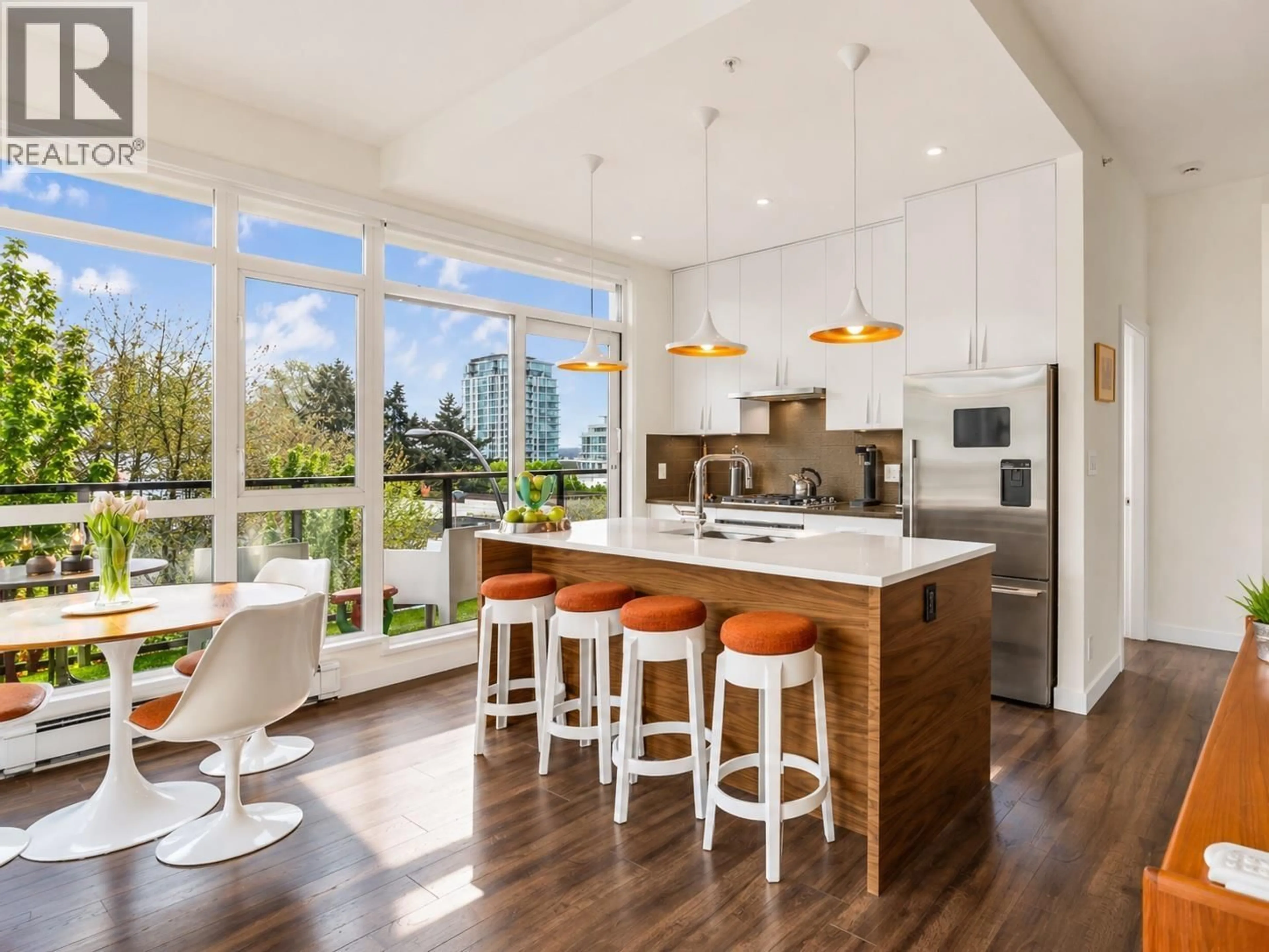 Open concept kitchen, unknown for 310 - 105 2ND STREET, North Vancouver British Columbia V7M0E3