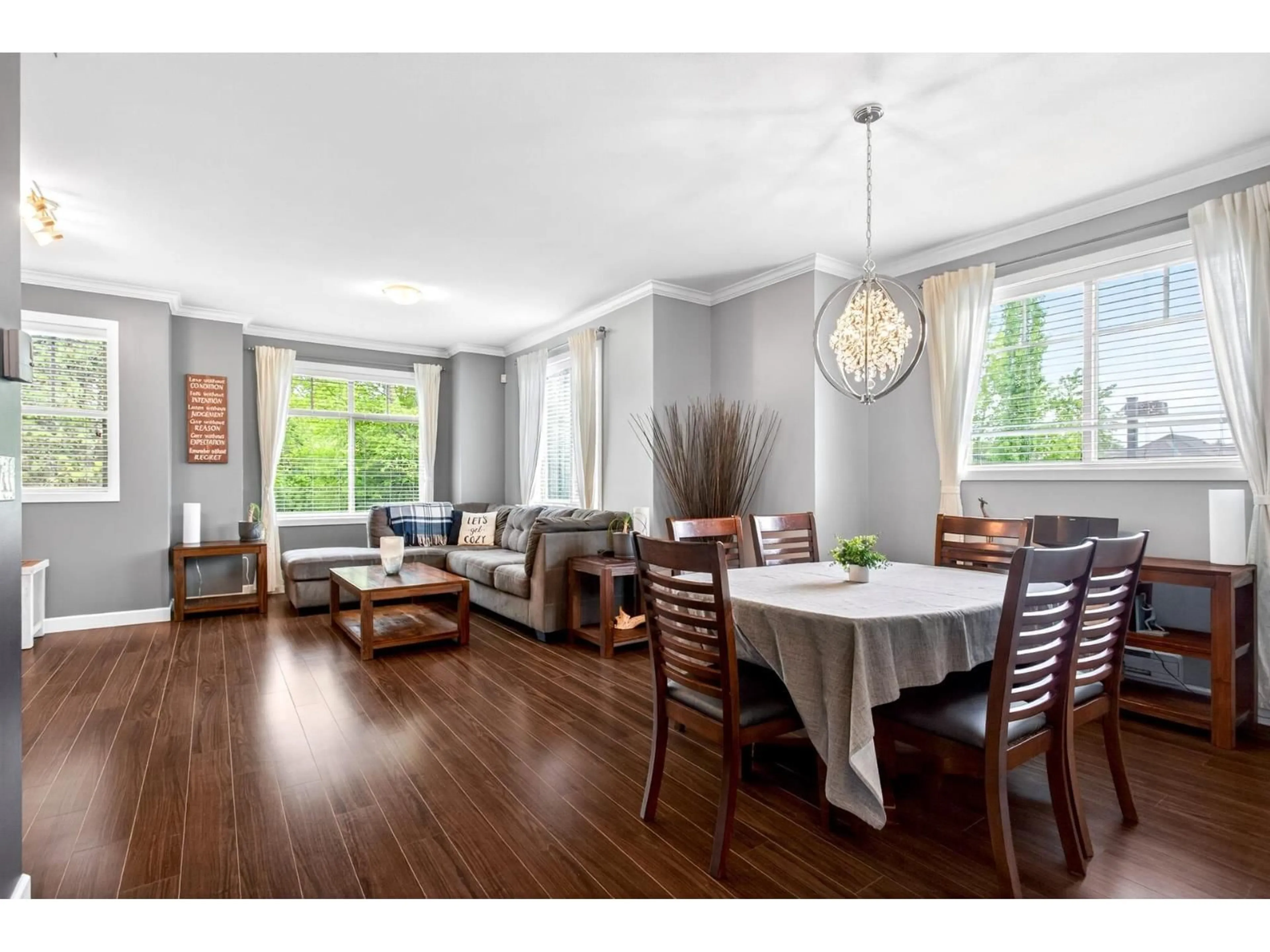 Dining room, wood/laminate floor for 22 - 7121 192 STREET, Surrey British Columbia V4N6K6