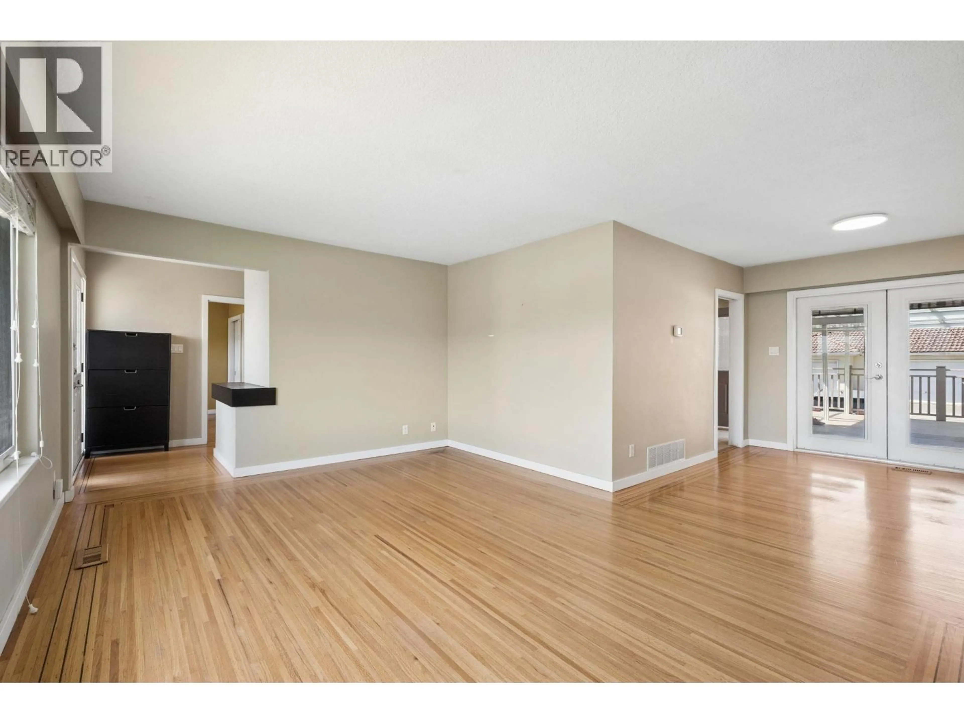 A pic of a room for 7621 ELLIOTT STREET, Vancouver British Columbia V5S2N8