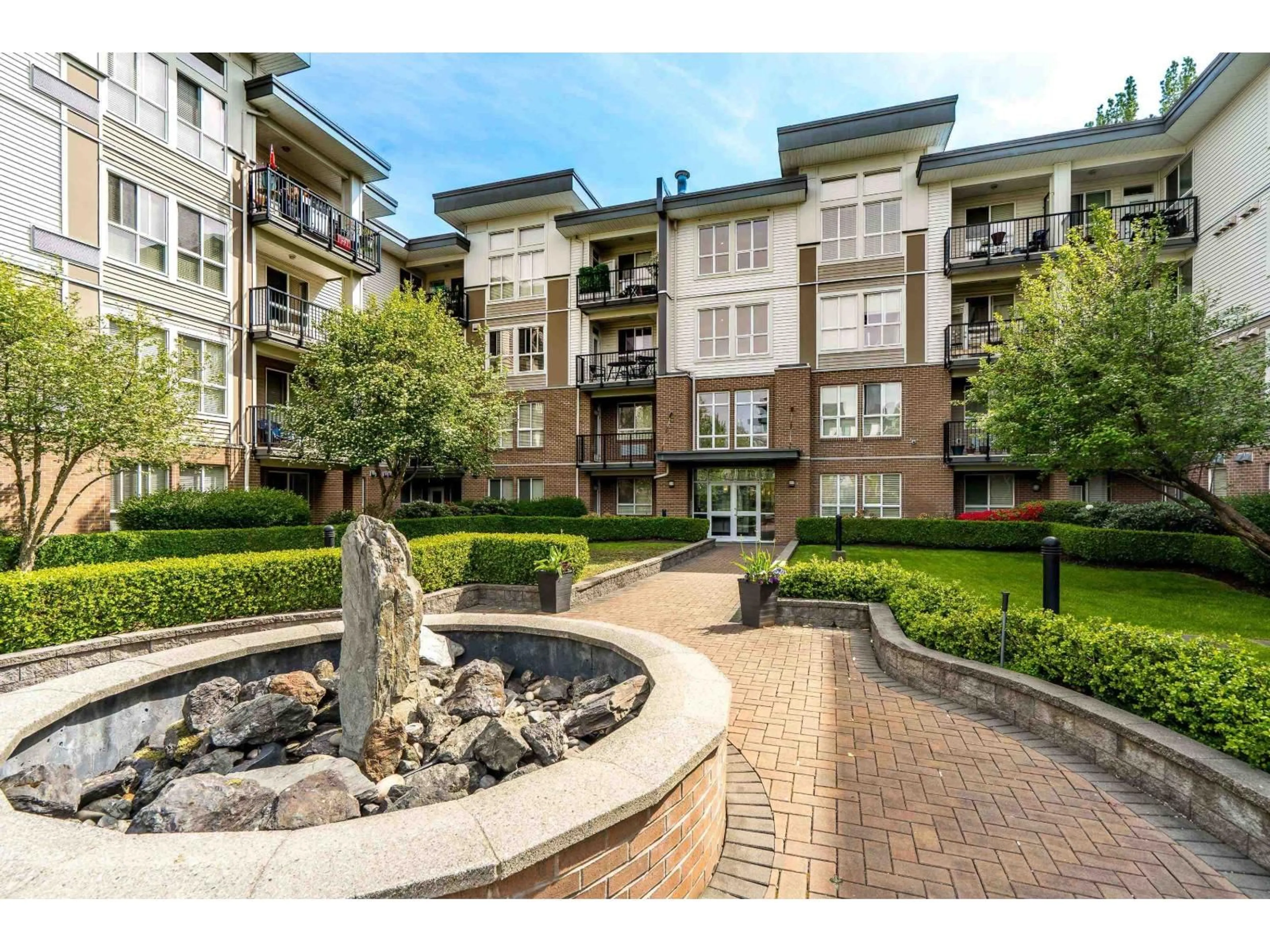 Patio, water/lake/river/ocean view for 214 - 5430 201 STREET, Langley British Columbia V3A0A2