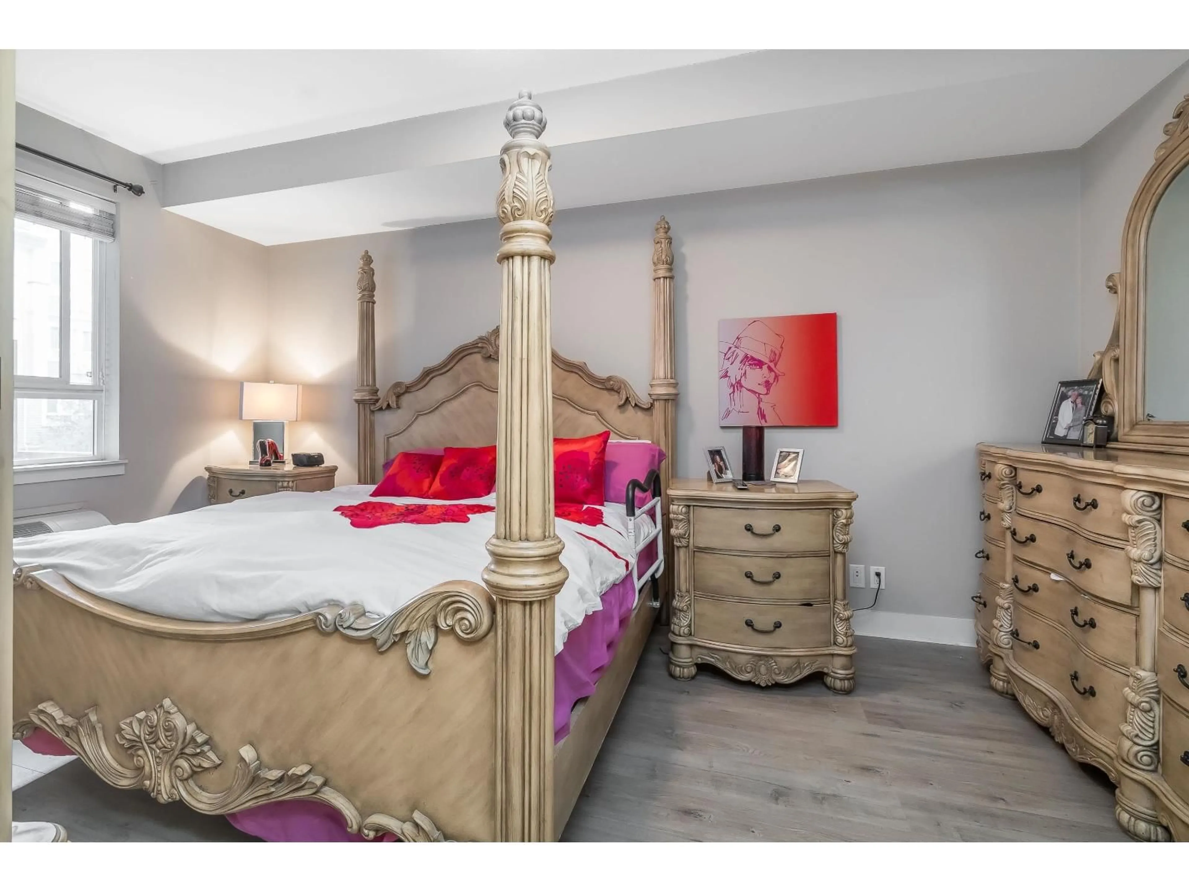 Bedroom with bed, wood/laminate floor for 214 - 5430 201 STREET, Langley British Columbia V3A0A2
