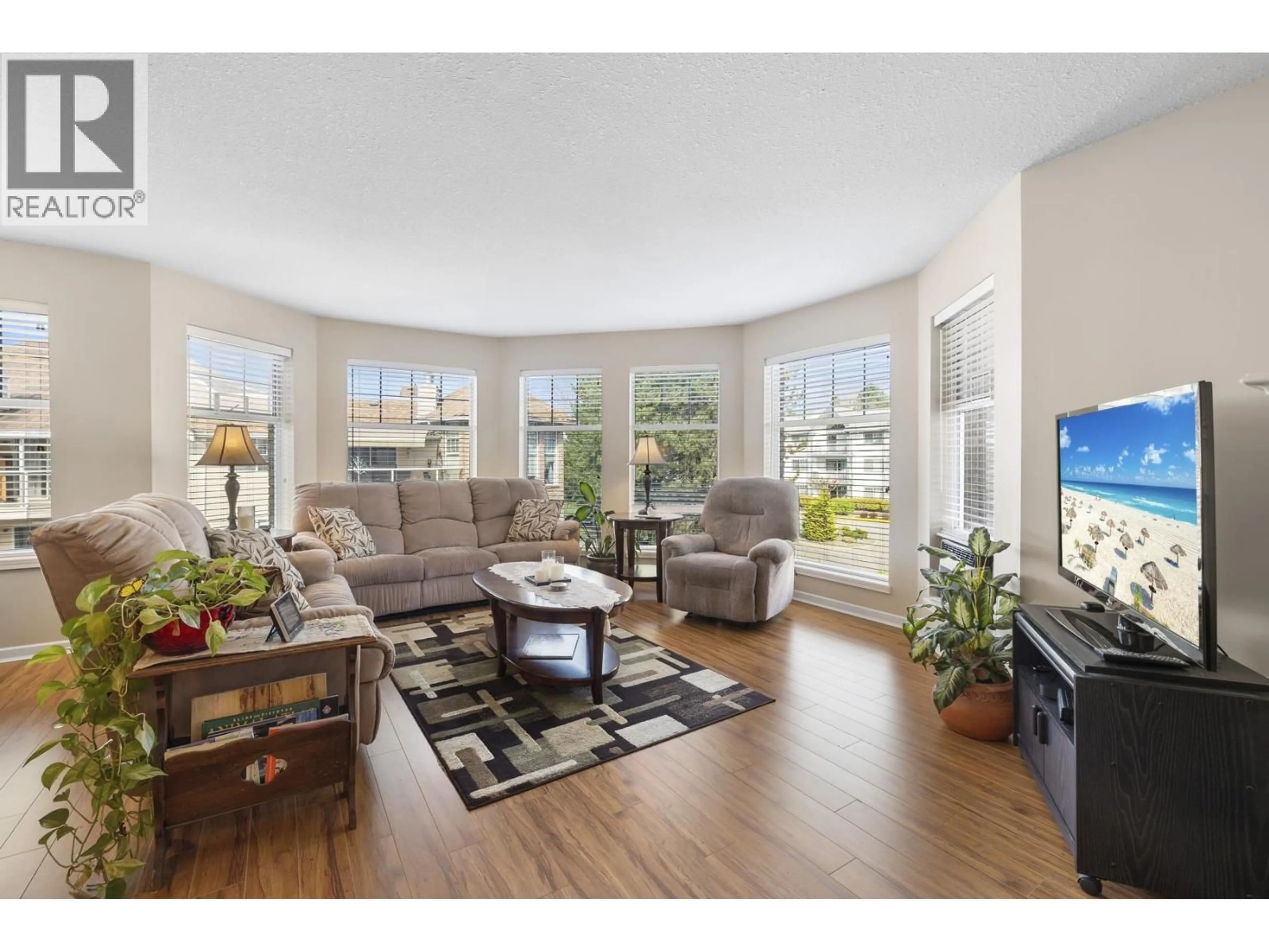 Living room with furniture, unknown for 208 - 22611 116 AVENUE, Maple Ridge British Columbia V2X0W7