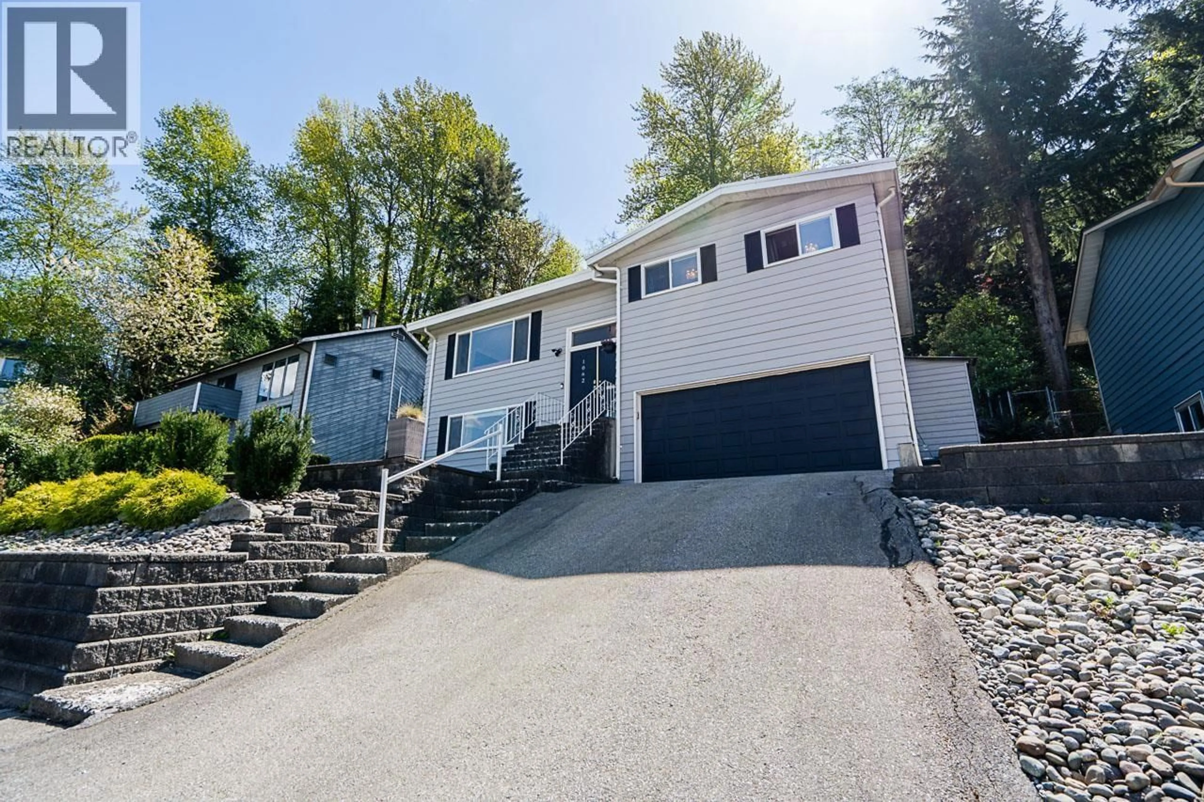 A pic from outside/outdoor area/front of a property/back of a property/a pic from drone, street for 1062 SPAR DRIVE, Coquitlam British Columbia V3H3G8