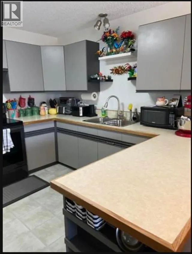 10856 102 STREET, Fort St. John 2