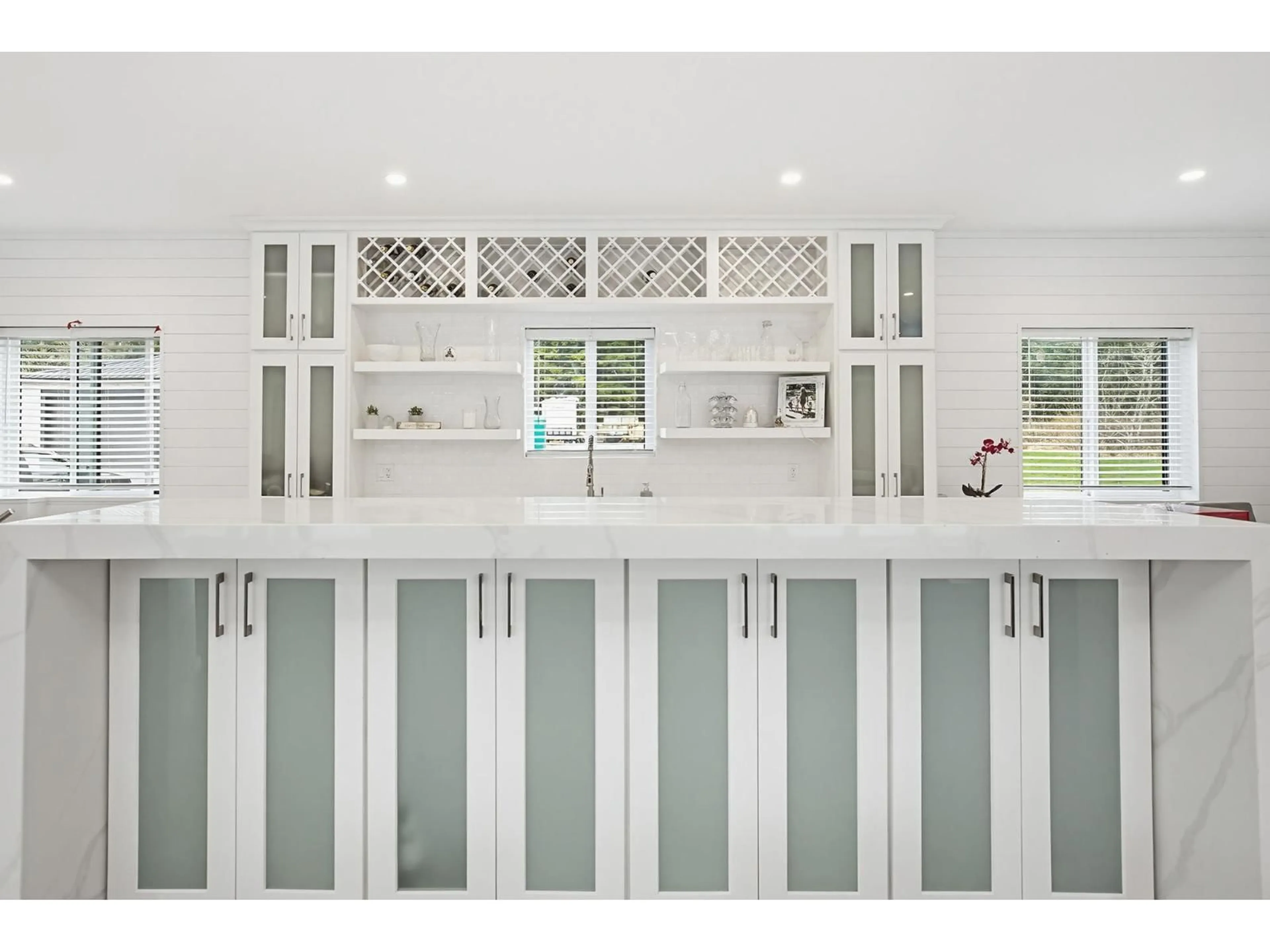 Contemporary kitchen, ceramic/tile floor for 12629 PILGRIM STREET, Mission British Columbia V4S1C5