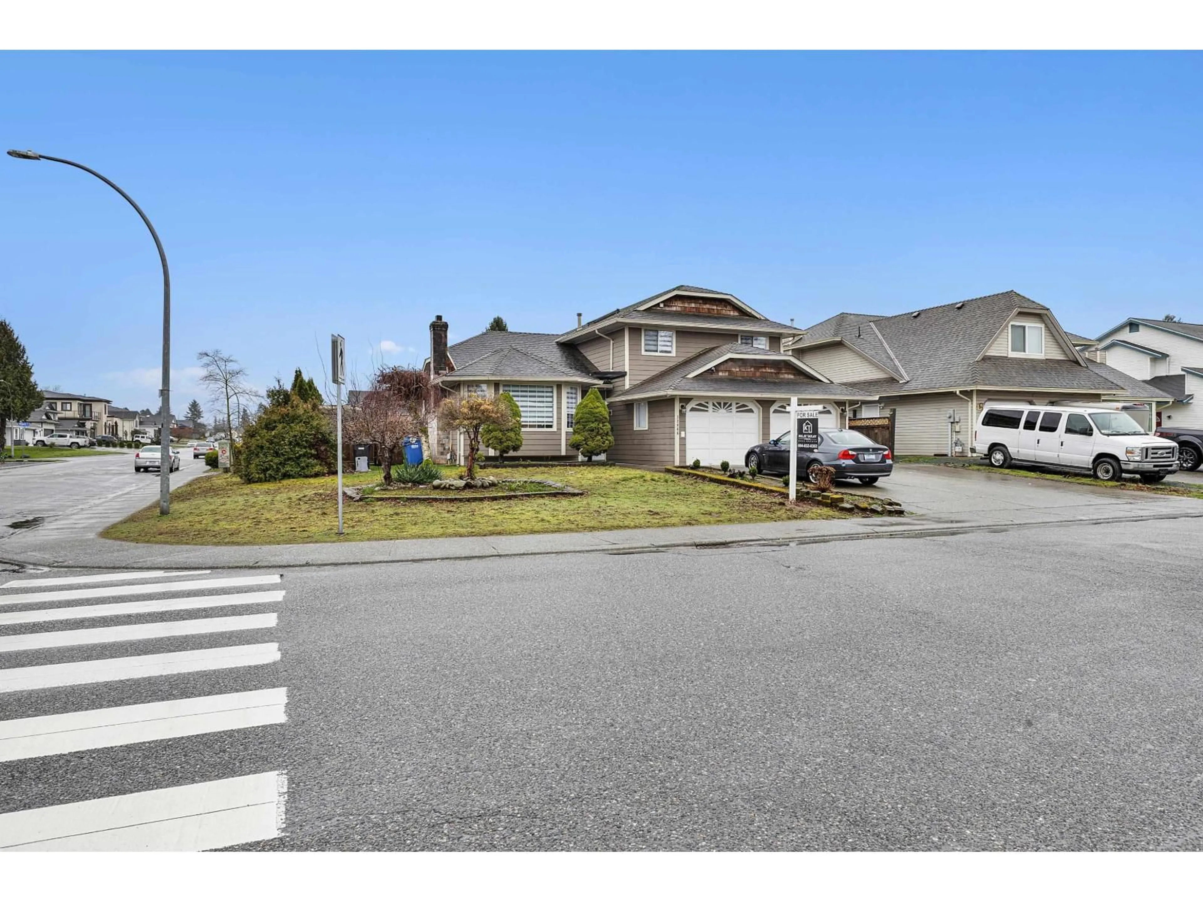 Unknown for 32066 SORRENTO AVENUE, Abbotsford British Columbia V2T5B7