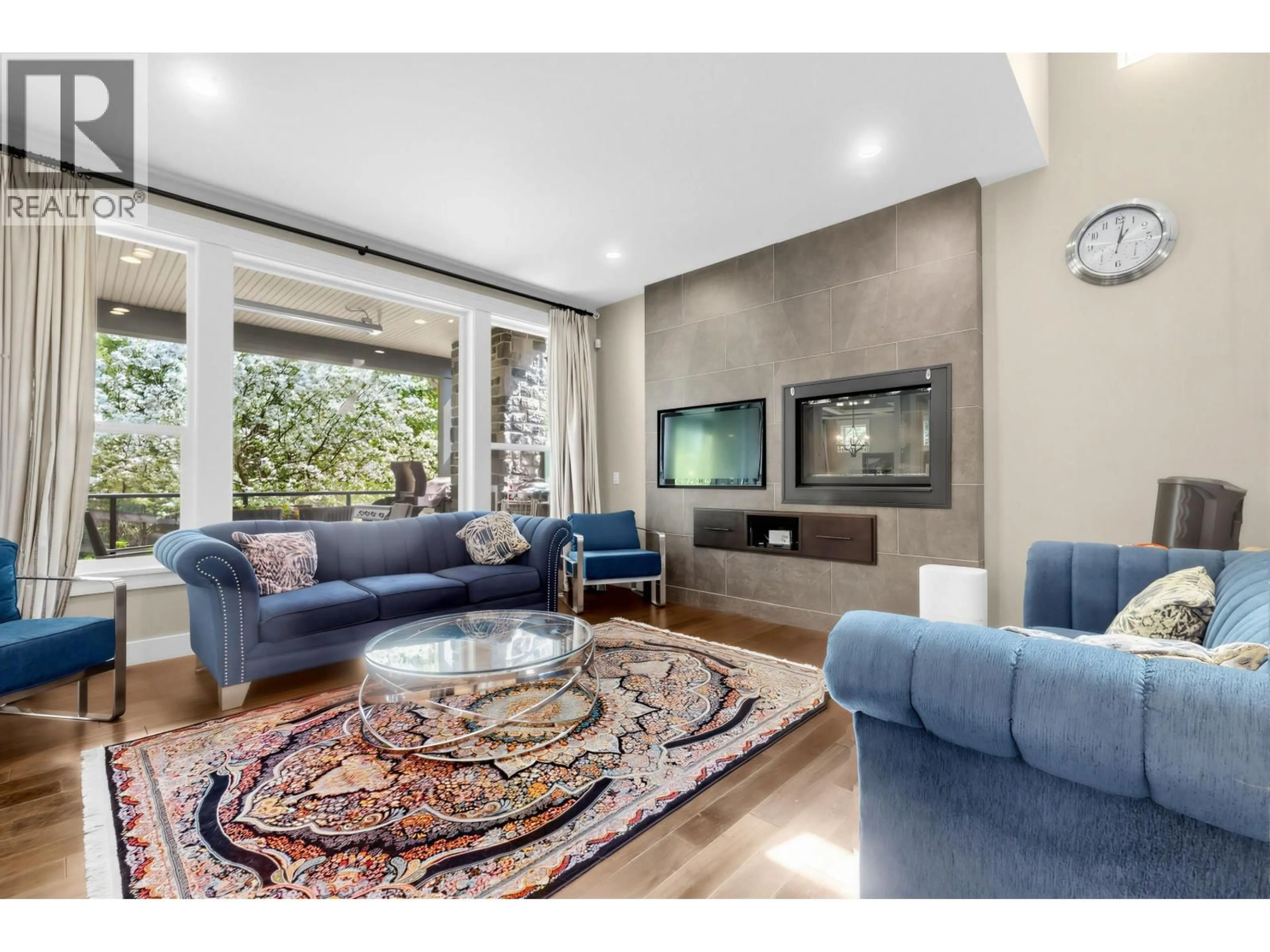 Living room with furniture, unknown for 1321 KINGSTON STREET, Coquitlam British Columbia V3E0H4