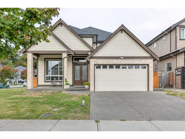 27625 RAILCAR CRESCENT, Abbotsford 2