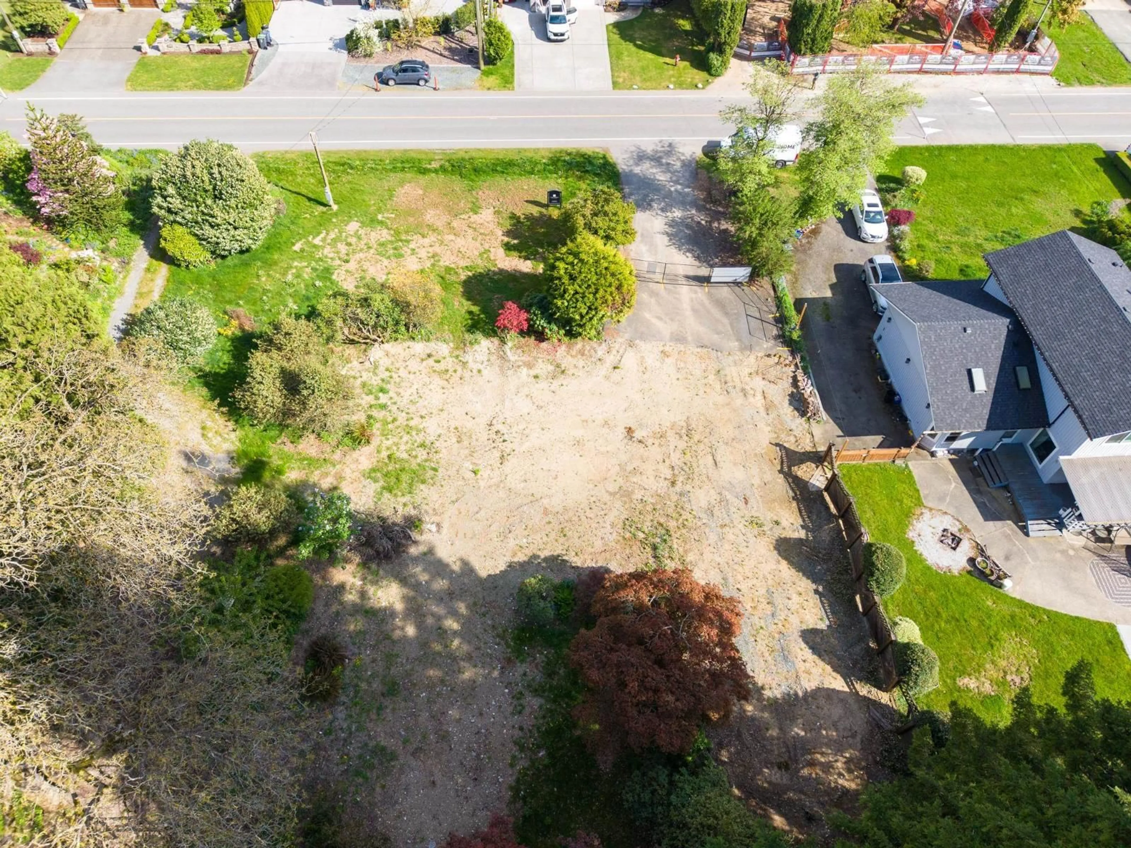 A pic from outside/outdoor area/front of a property/back of a property/a pic from drone, street for 8917 NASH STREET, Langley British Columbia V1M2R4